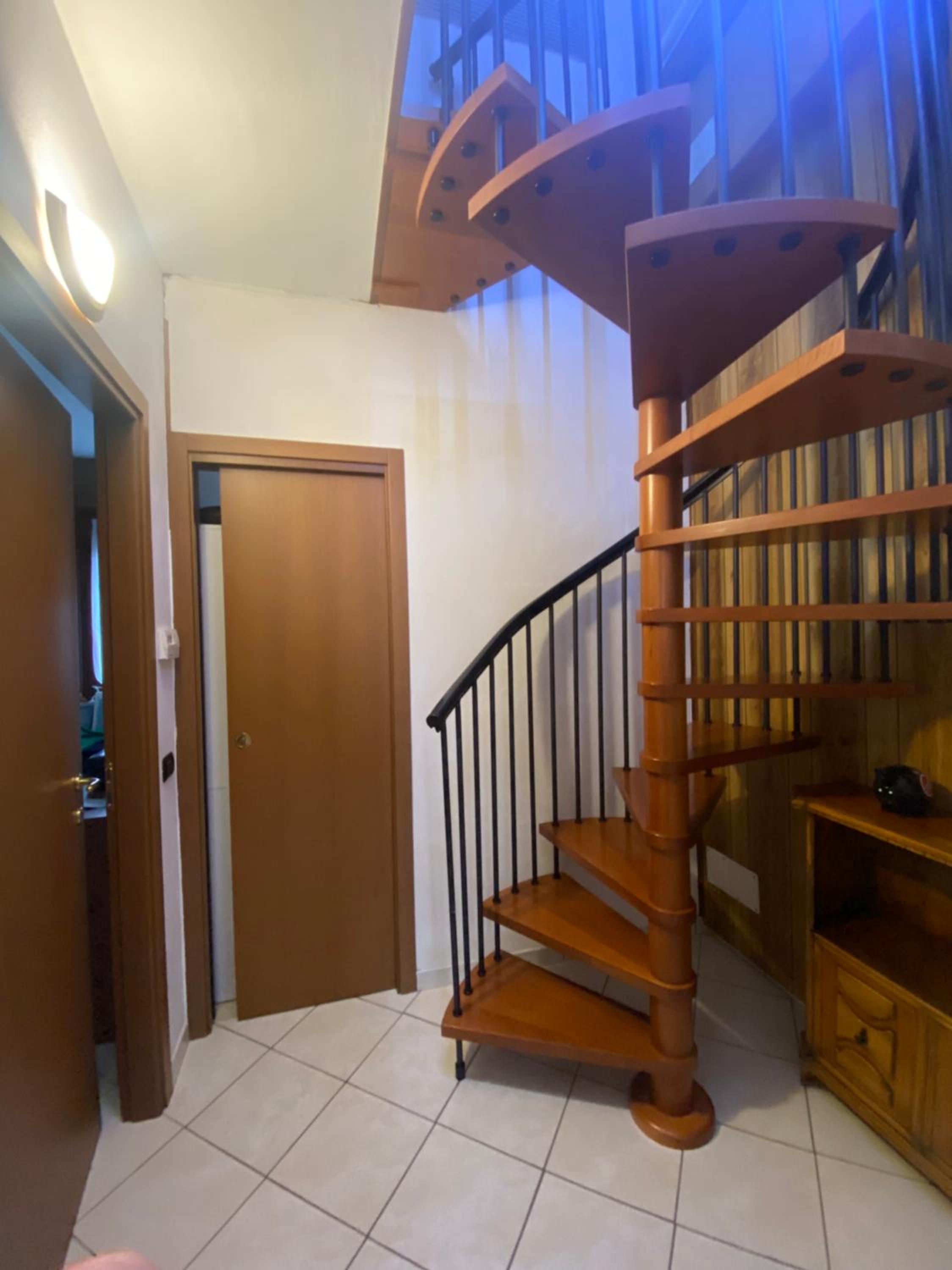 Single Room with Private Bathroom photo 3