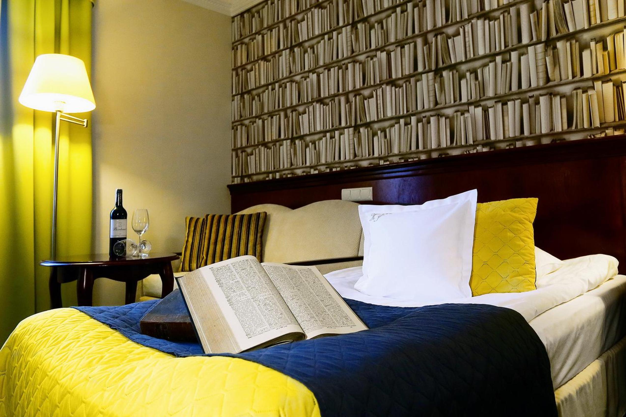 Double or Twin Room - Photo 5