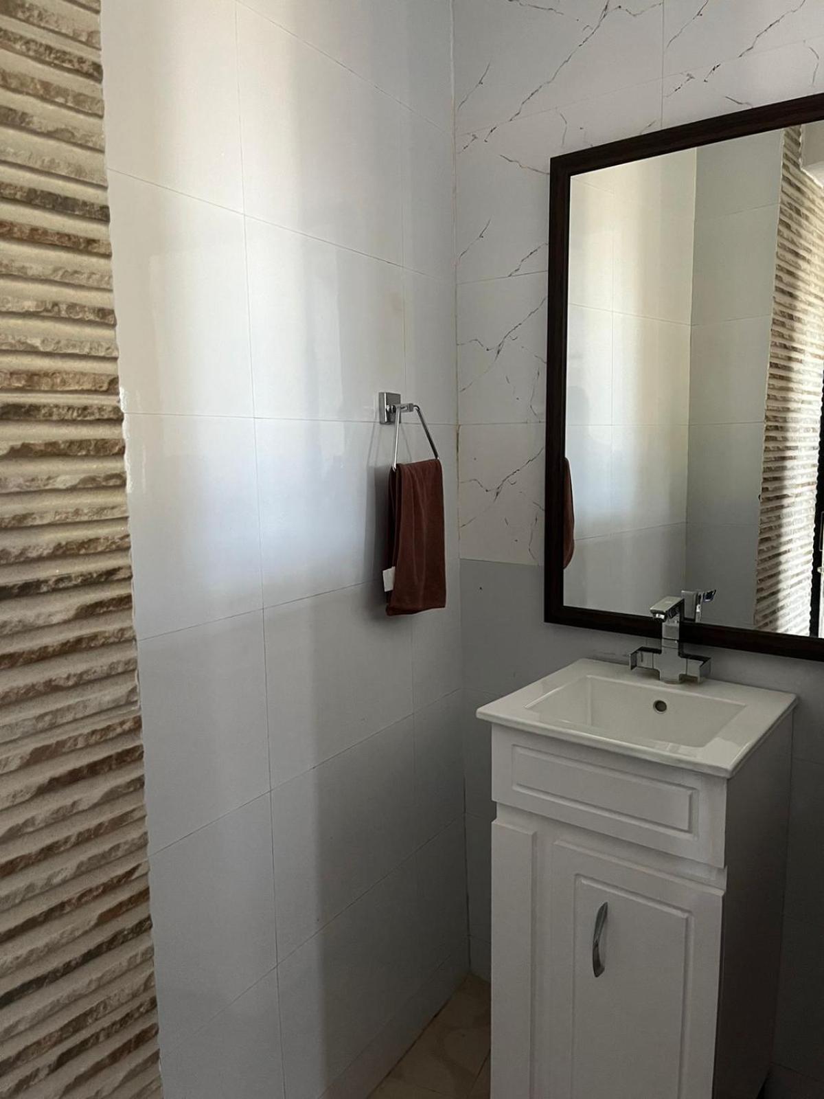 Budget Double Room photo 3