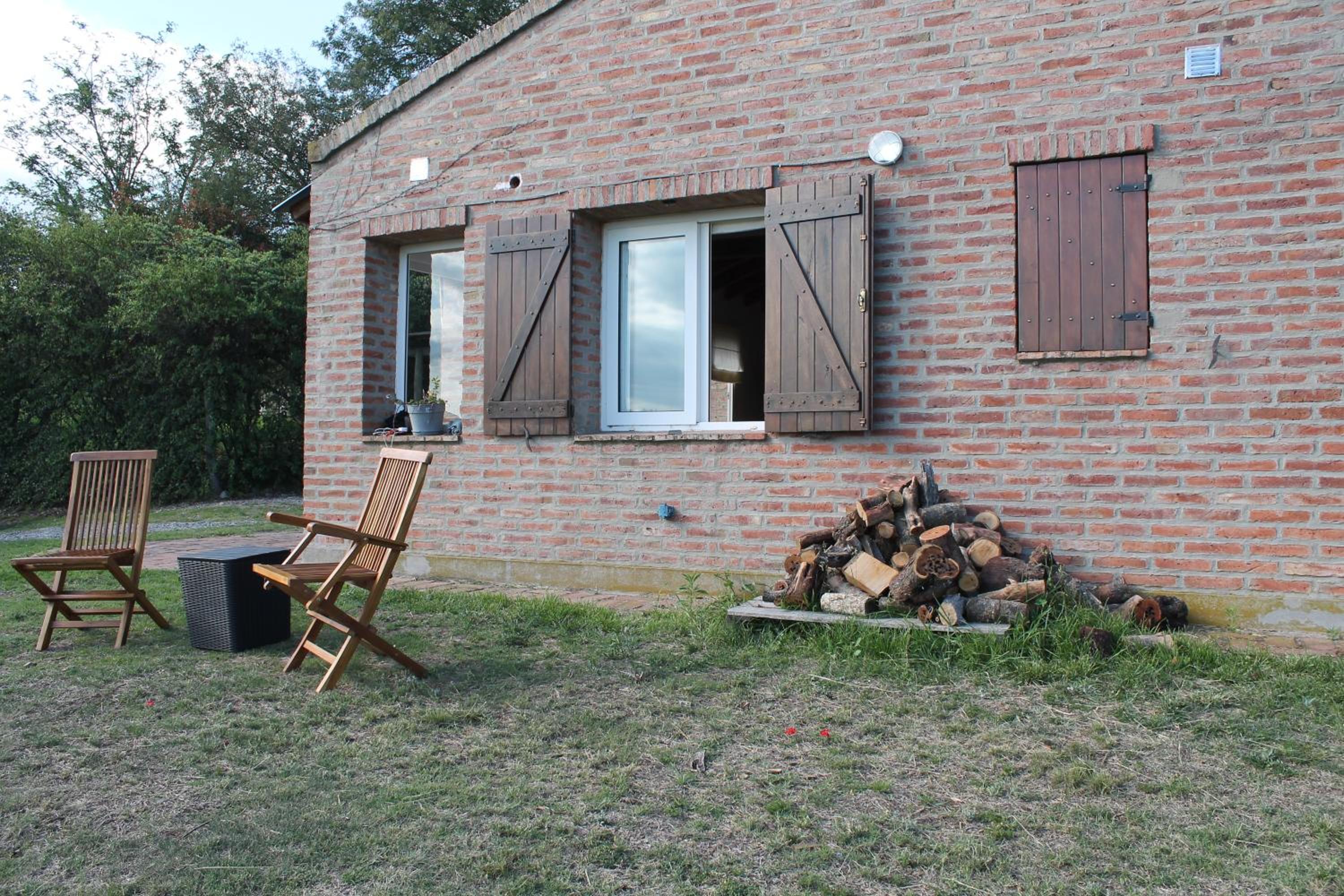 Two-Bedroom House photo 3