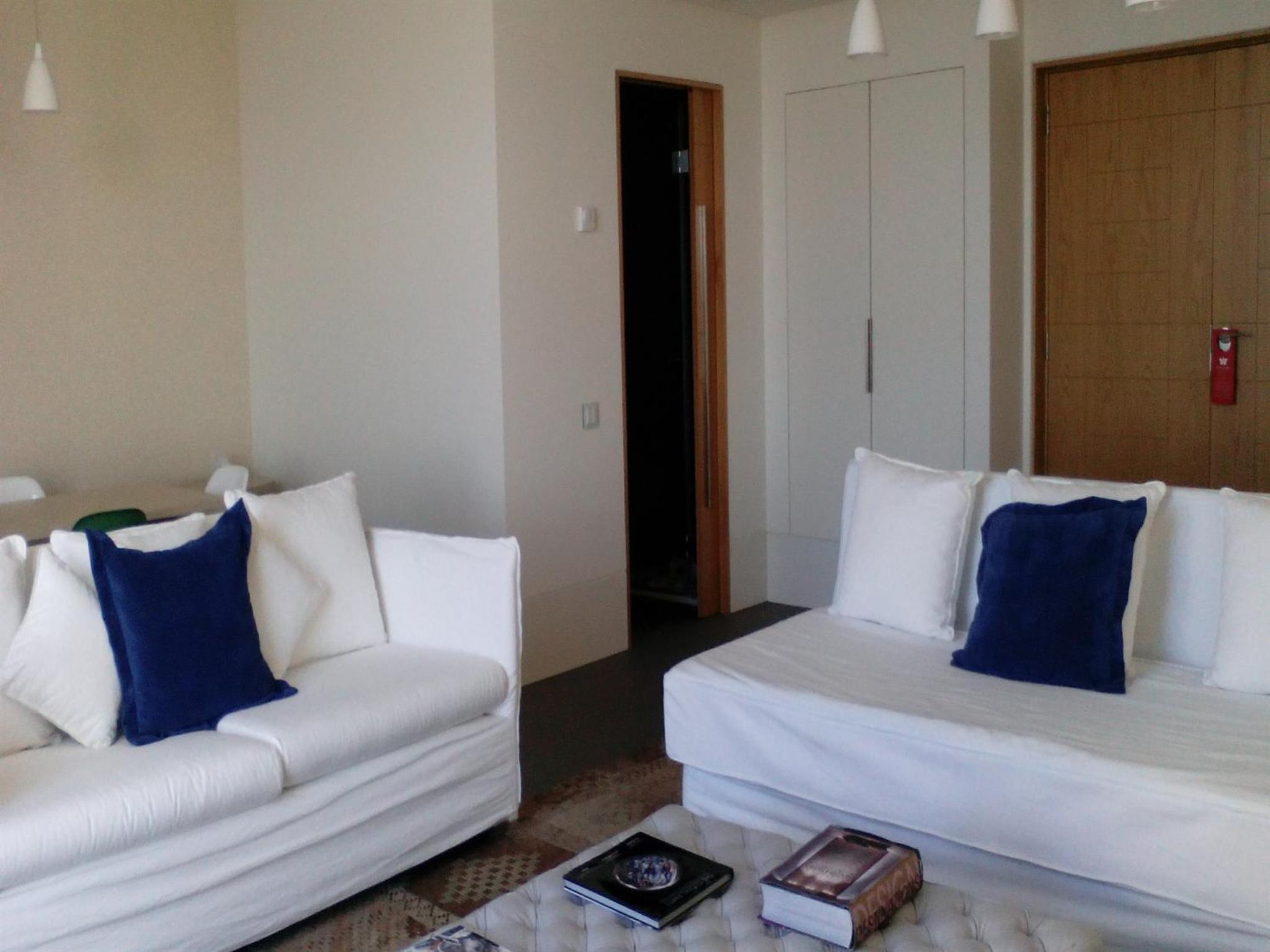 Master Suite thumbnail 5