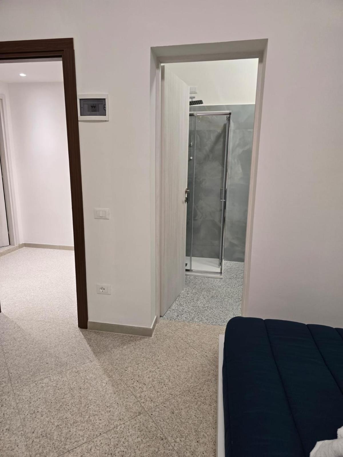 Triple Room with Private Bathroom photo 2