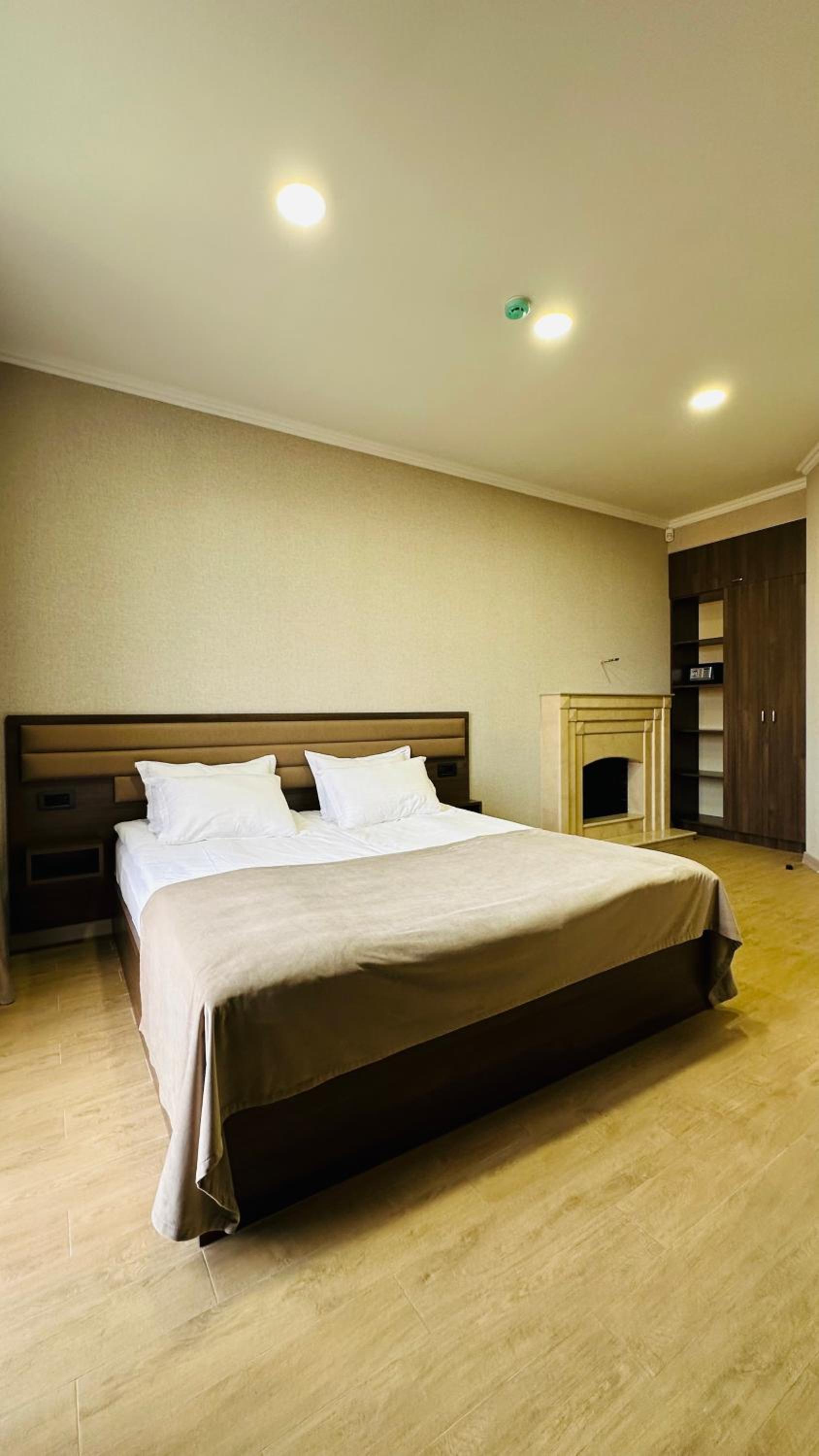 Deluxe Junior Suite