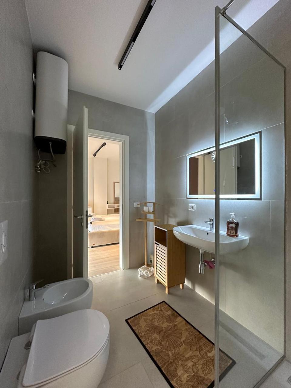 Three-Bedroom Villa photo 3