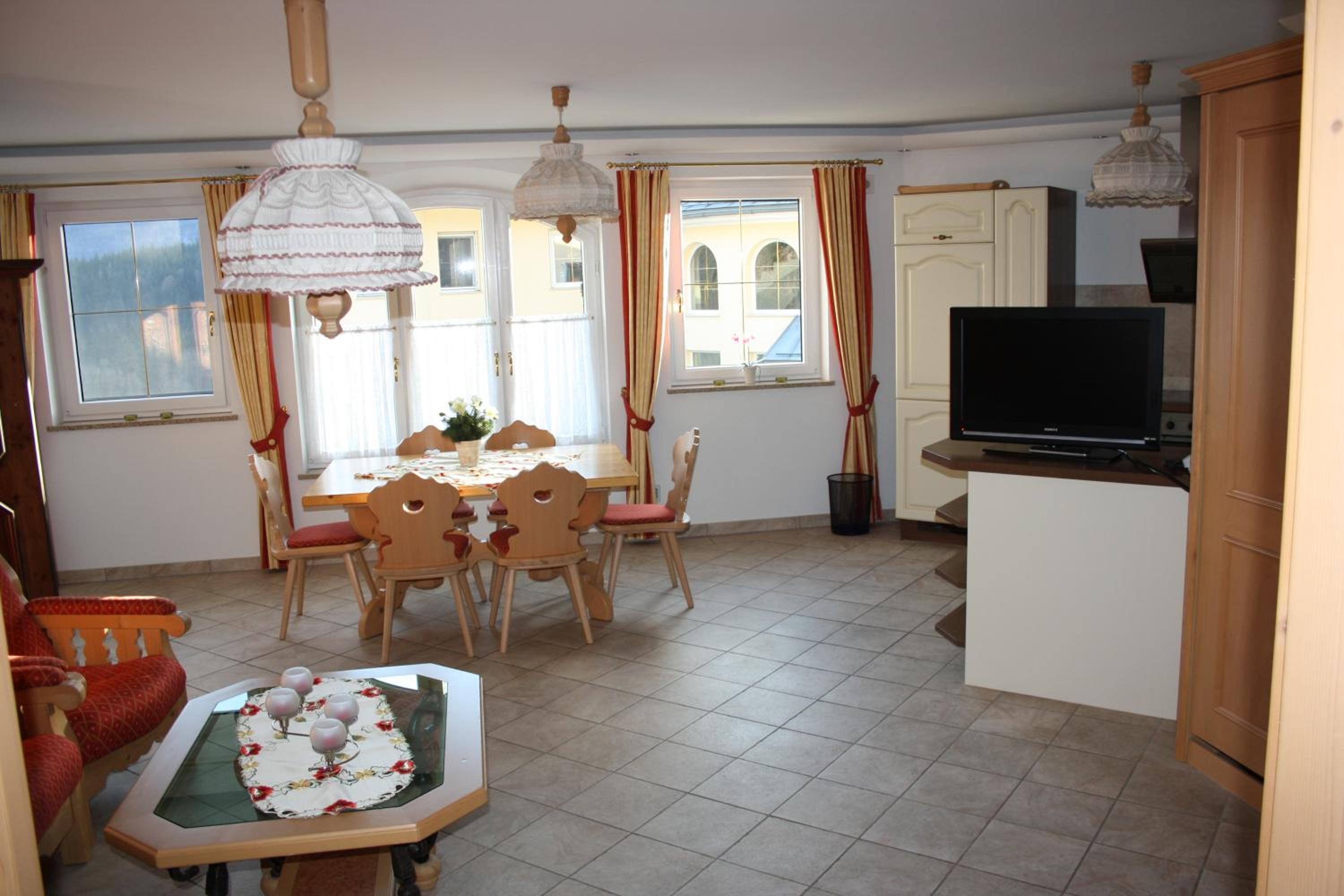 Two-Bedroom Apartment With Terrace (2-6 Adults)