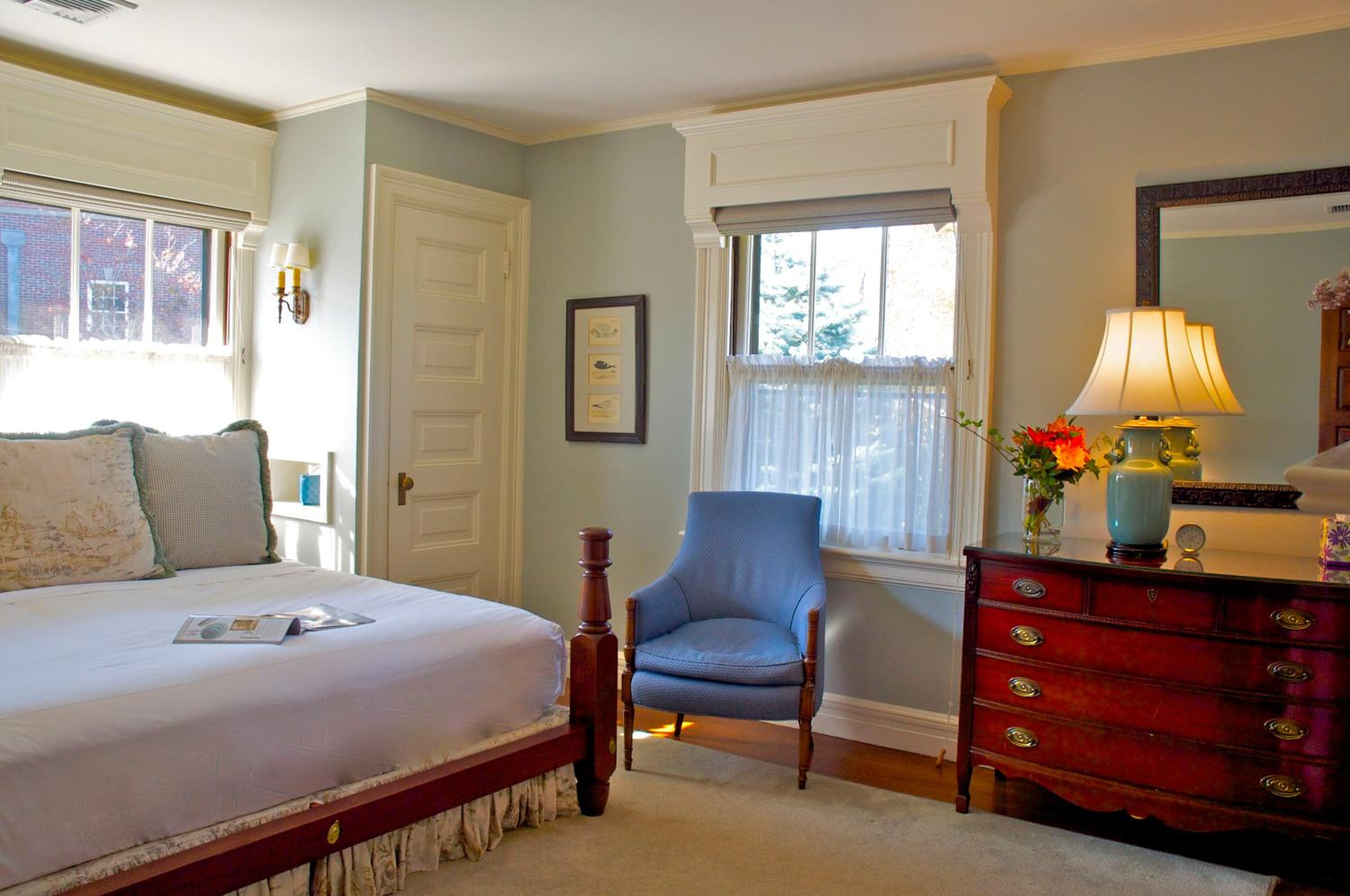 Double Room with Private Bathroom - Touro Room photo 1