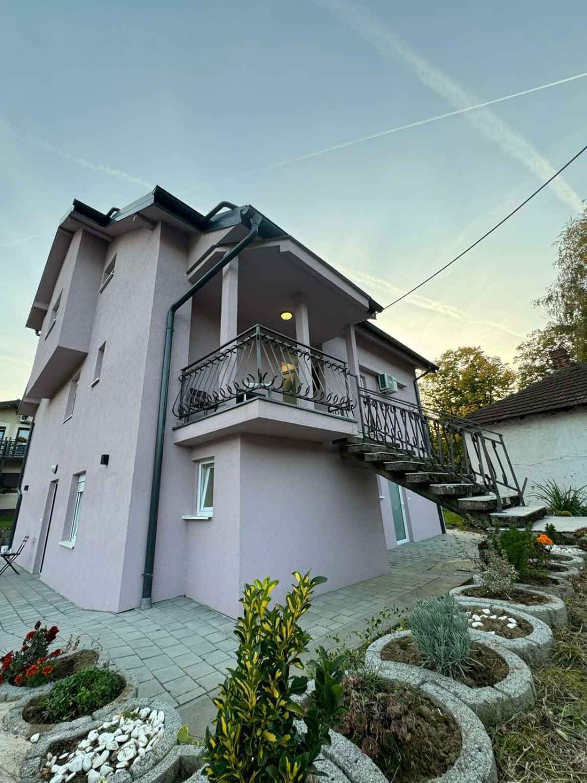 Apartment - Ground Floor photo 1
