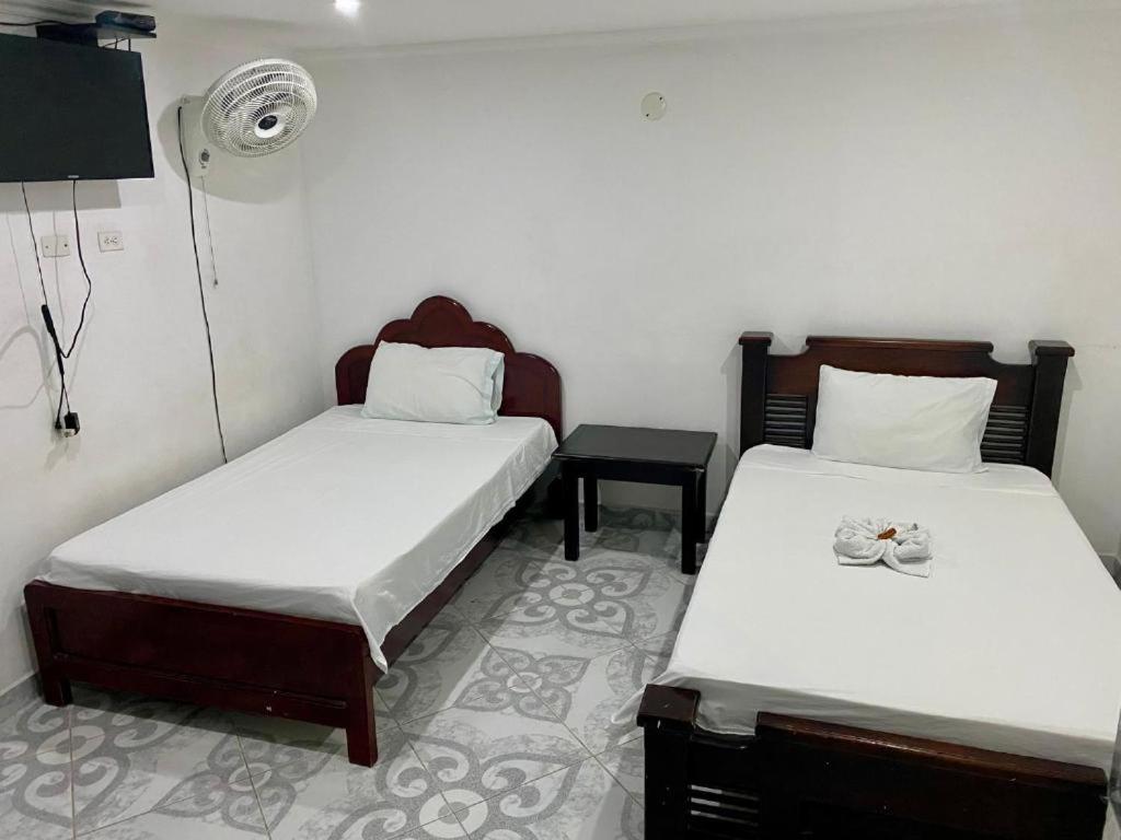 Twin Room with Private Bathroom photo 1