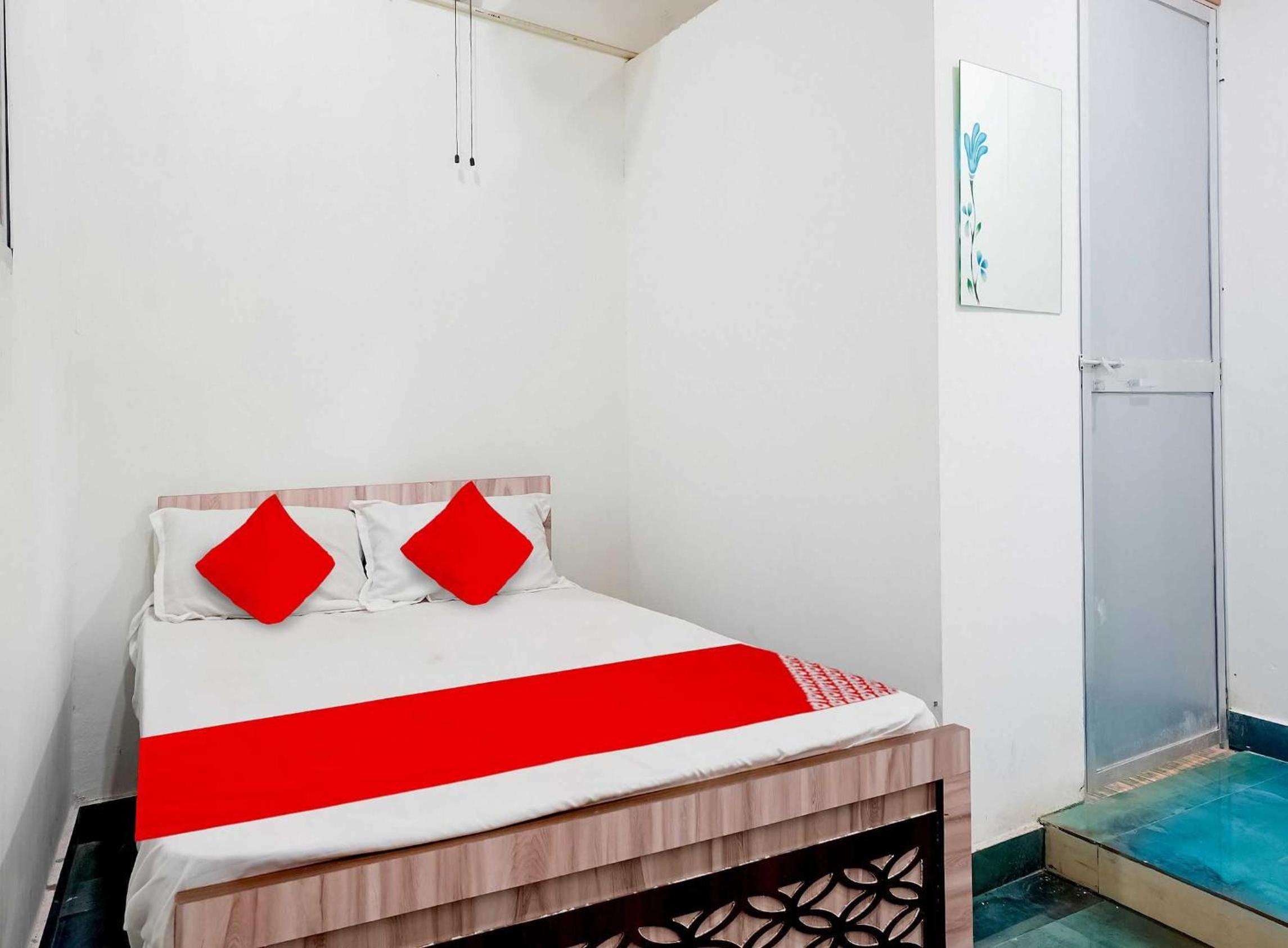 Classic Triple Room photo 1