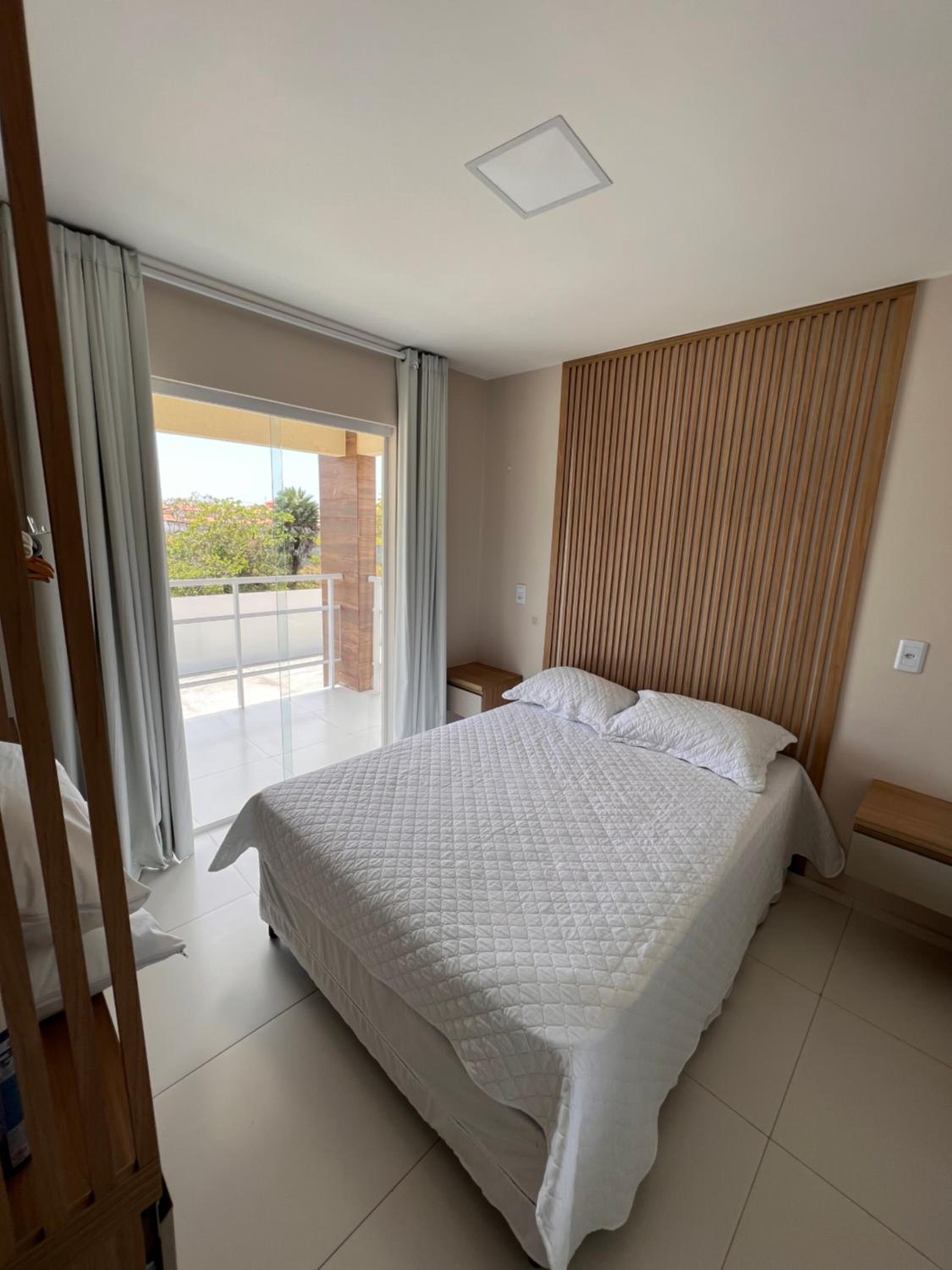 Four-Bedroom House photo 3