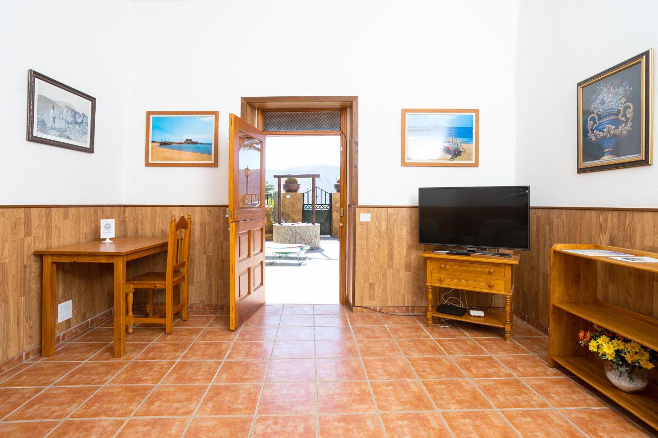 Two-Bedroom House photo 3