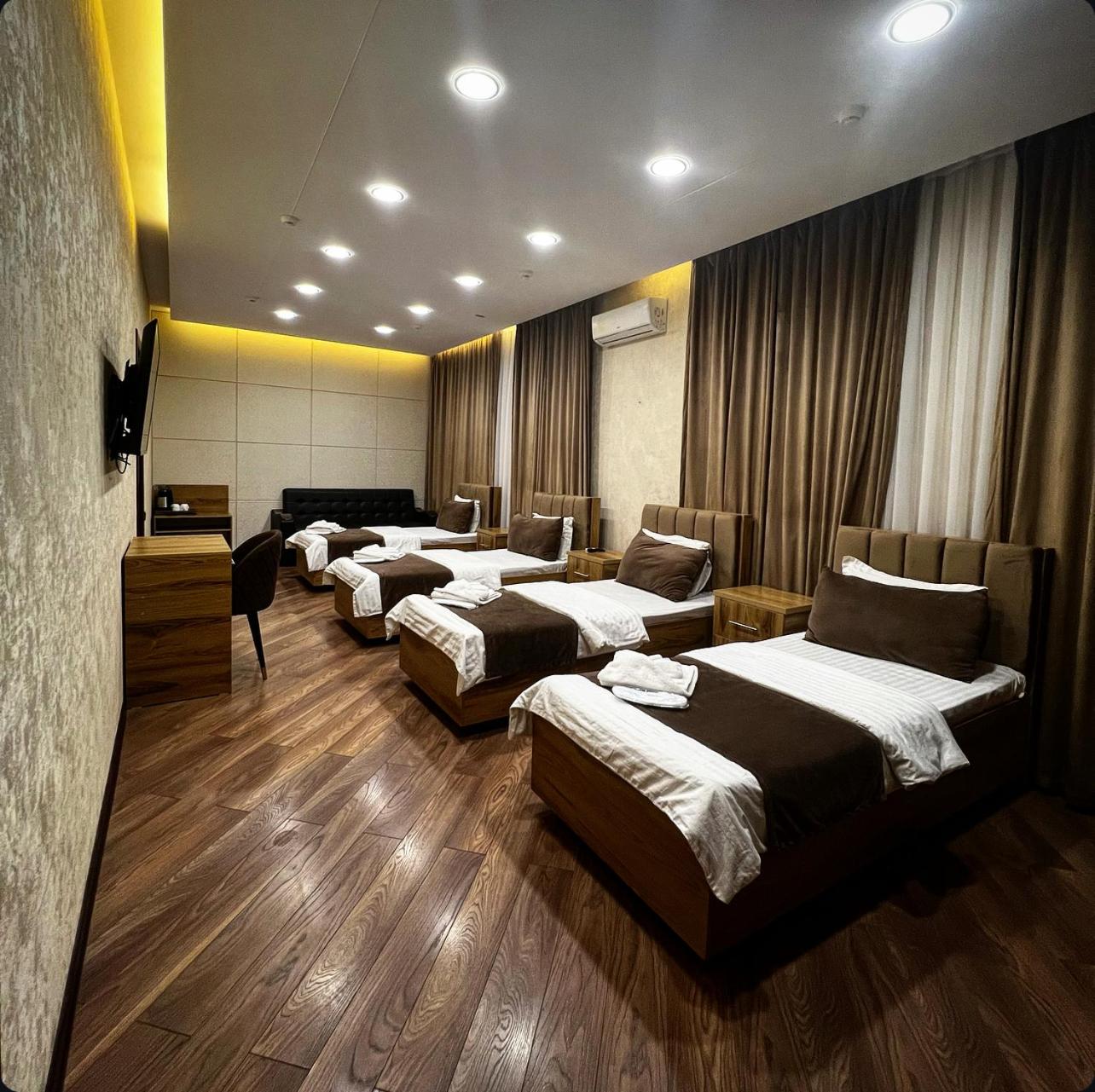 Quadruple Room photo 3
