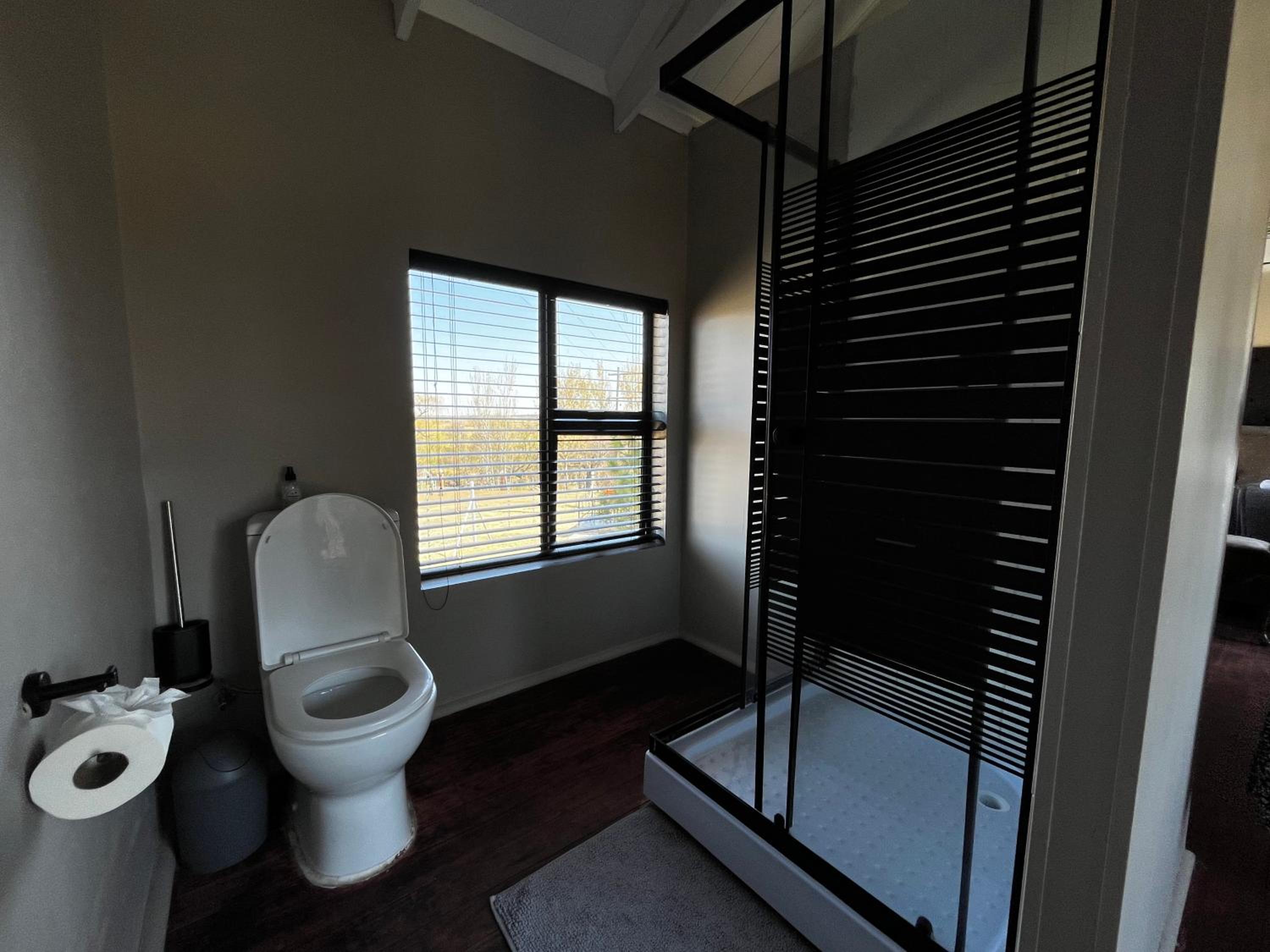 Luxury King Room - Photo 2