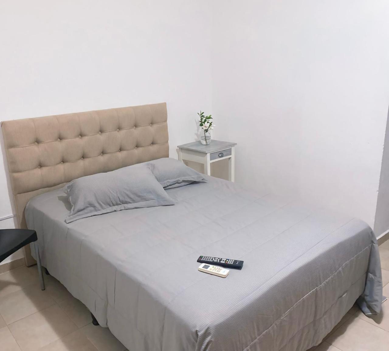 Basic Triple Room with Shared Bathroom photo 2
