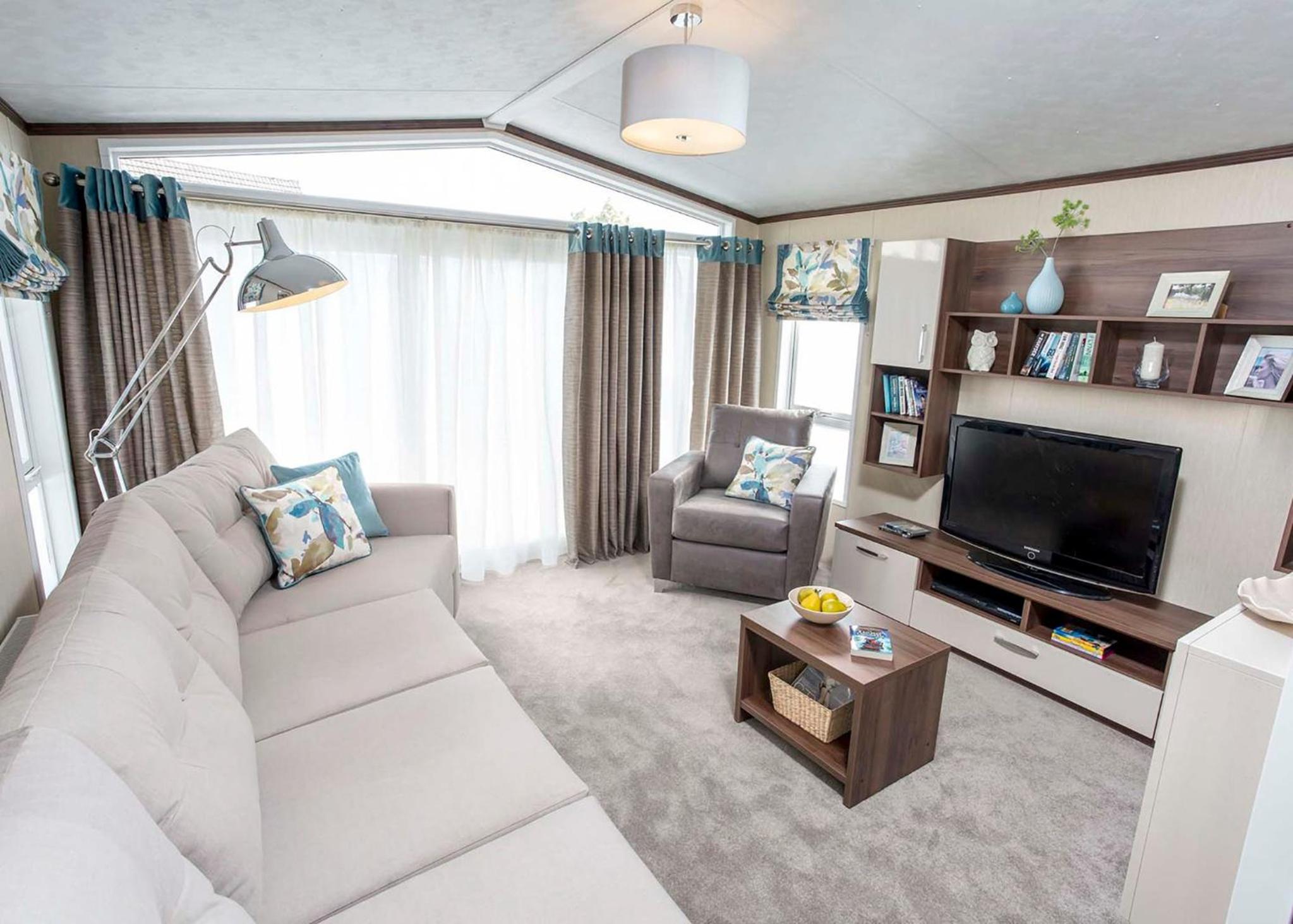 Three-Bedroom Holiday home 3 photo 1