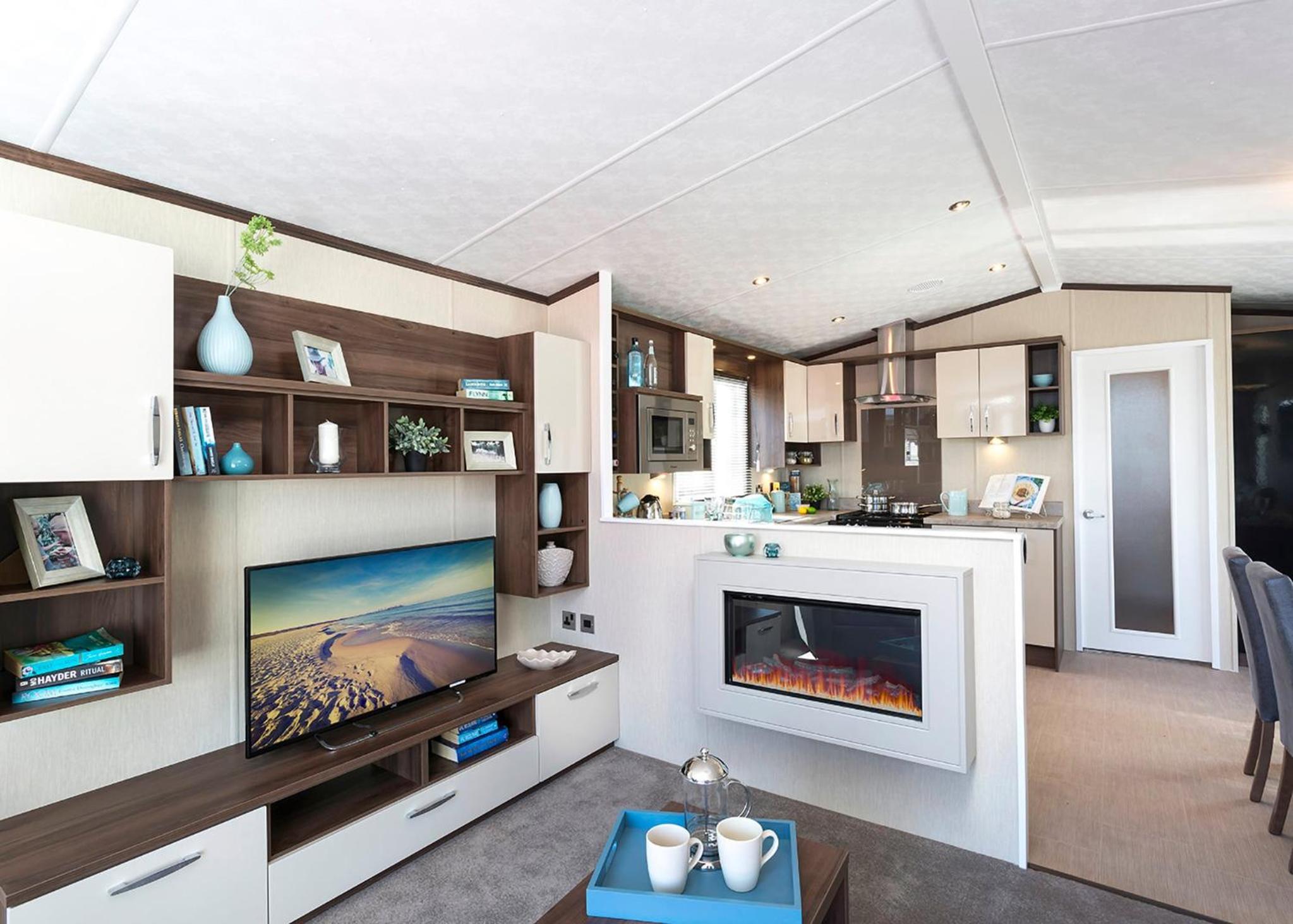 Three-Bedroom Holiday home 2 photo 2