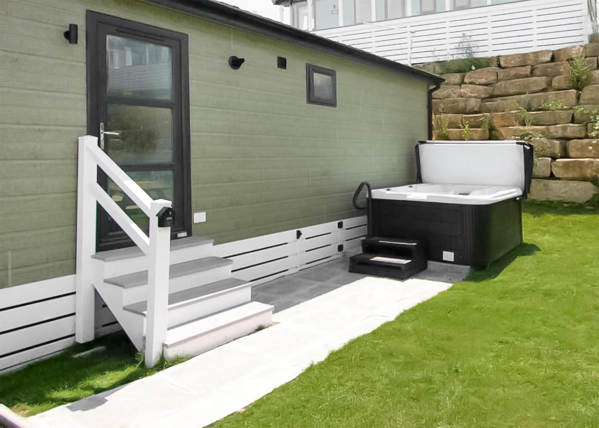 Mobile Home photo 2