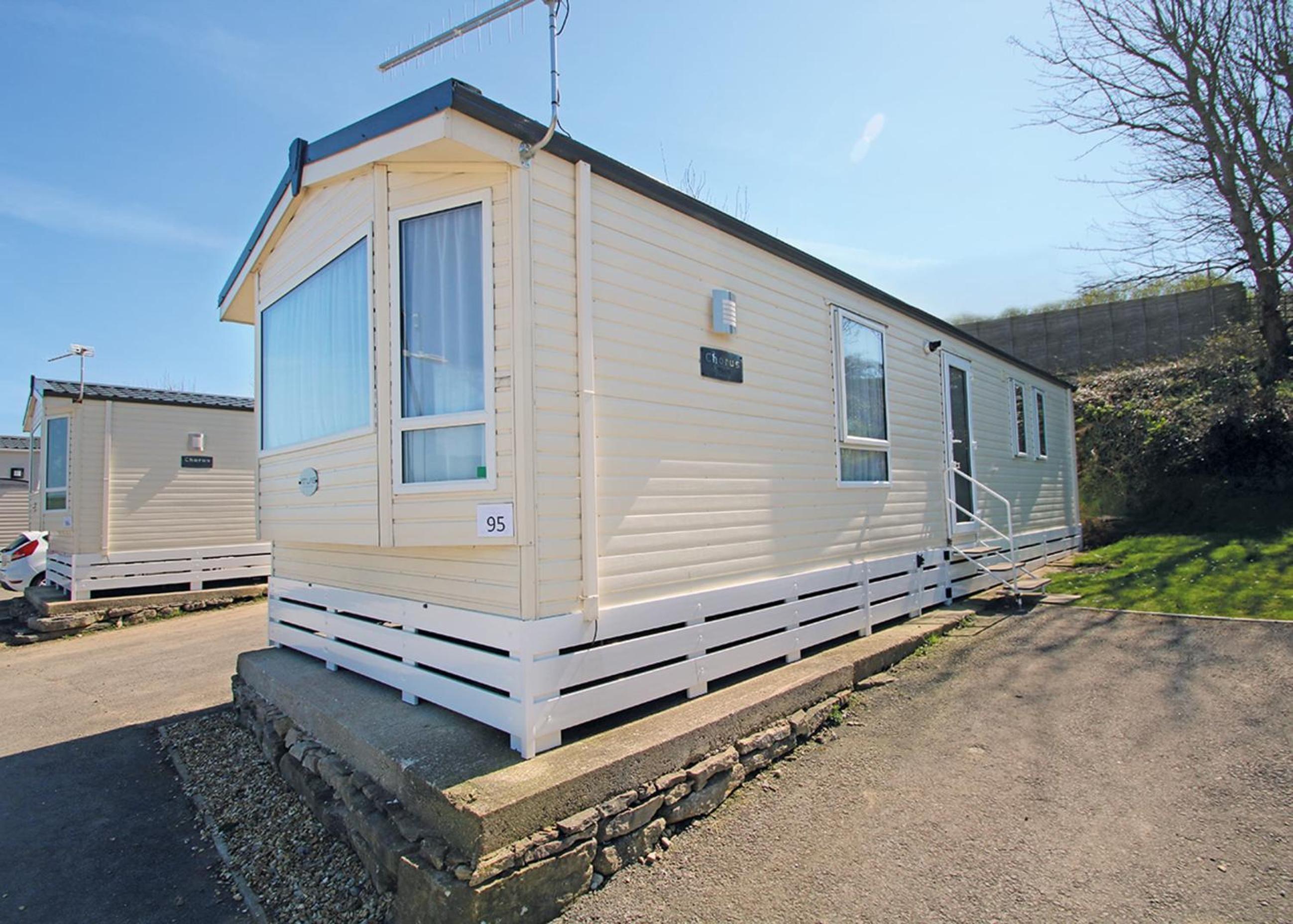 Mobile Home photo 2