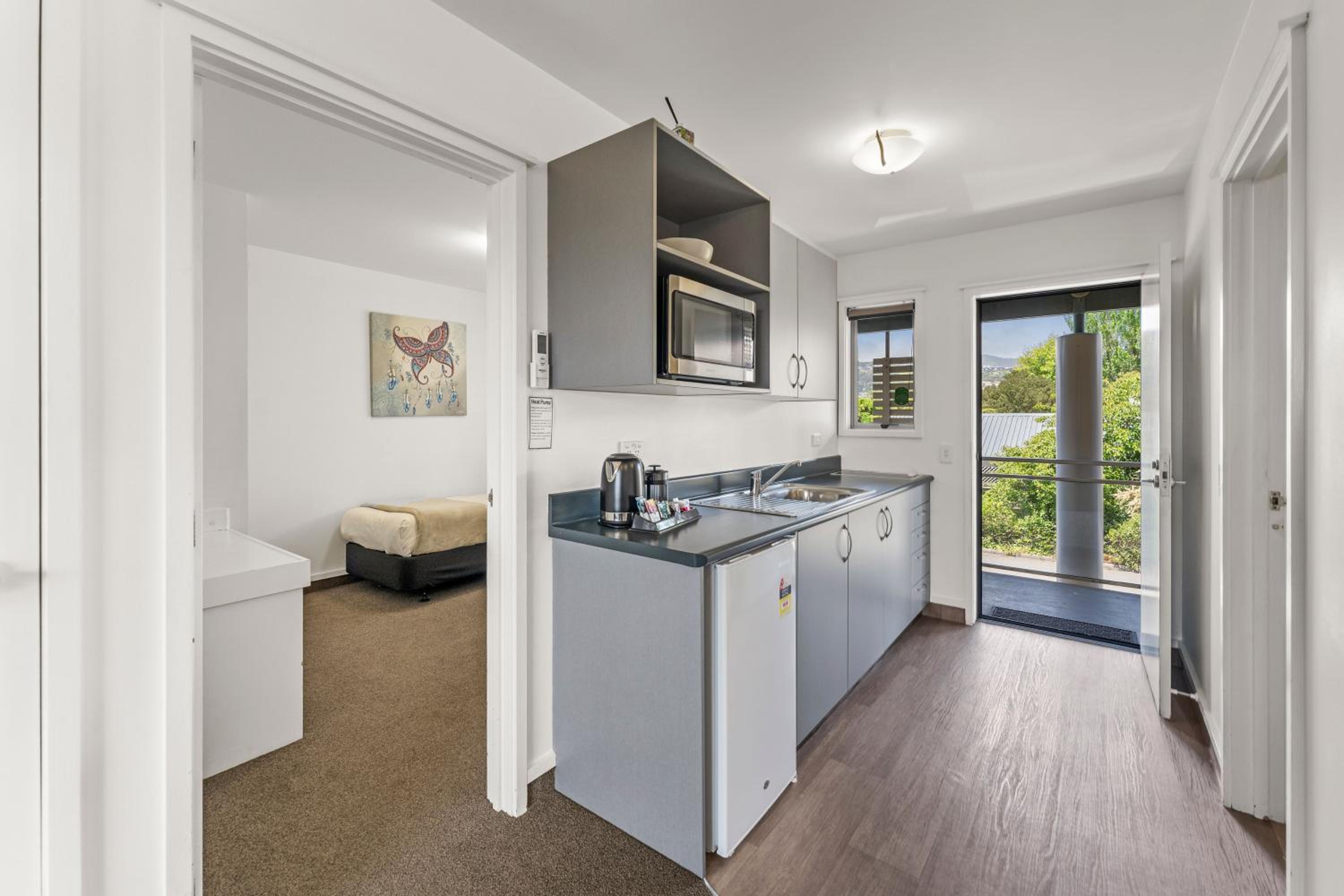 Two-Bedroom Apartment - Photo 8