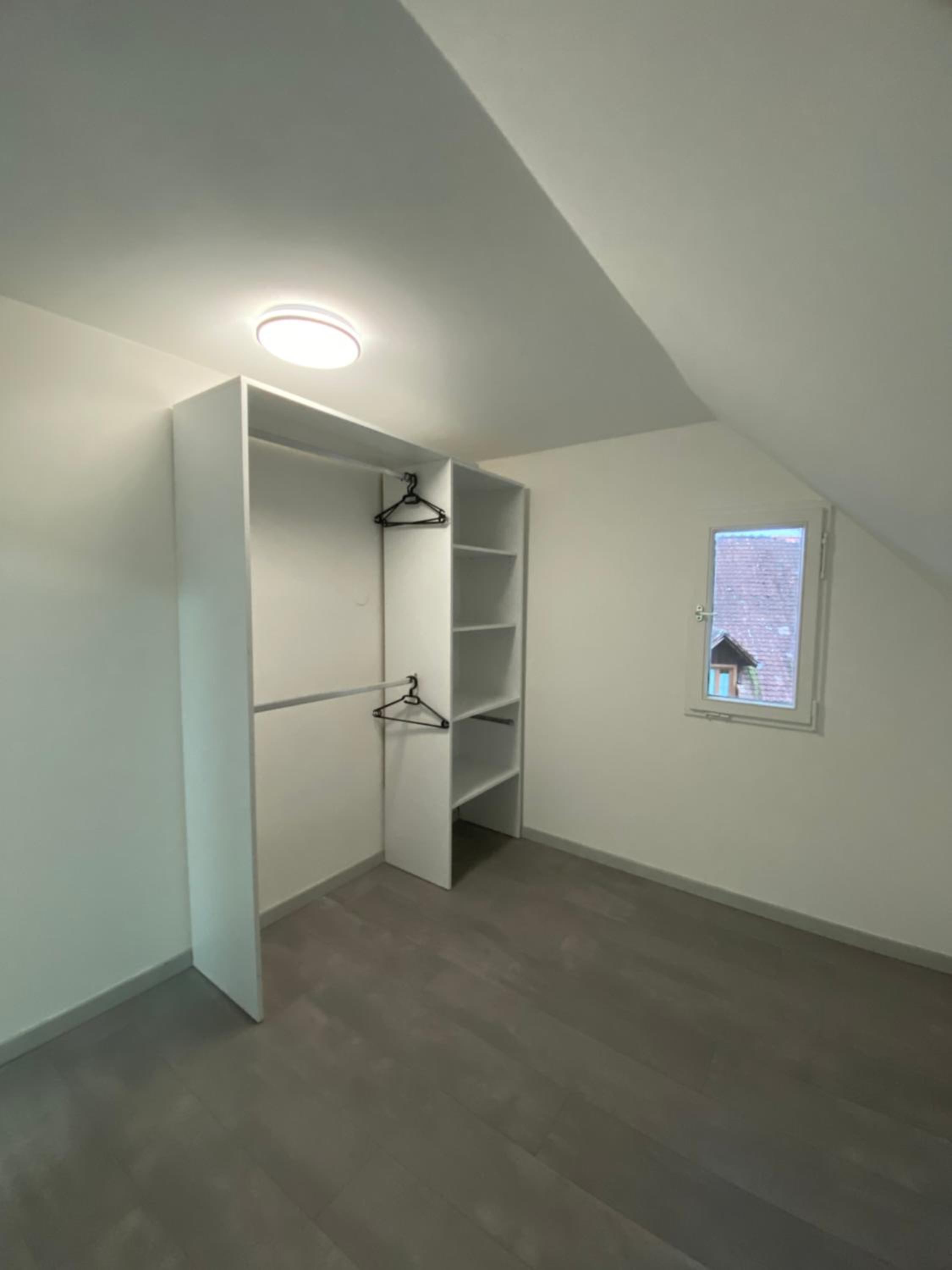 Single Room with Shared Bathroom