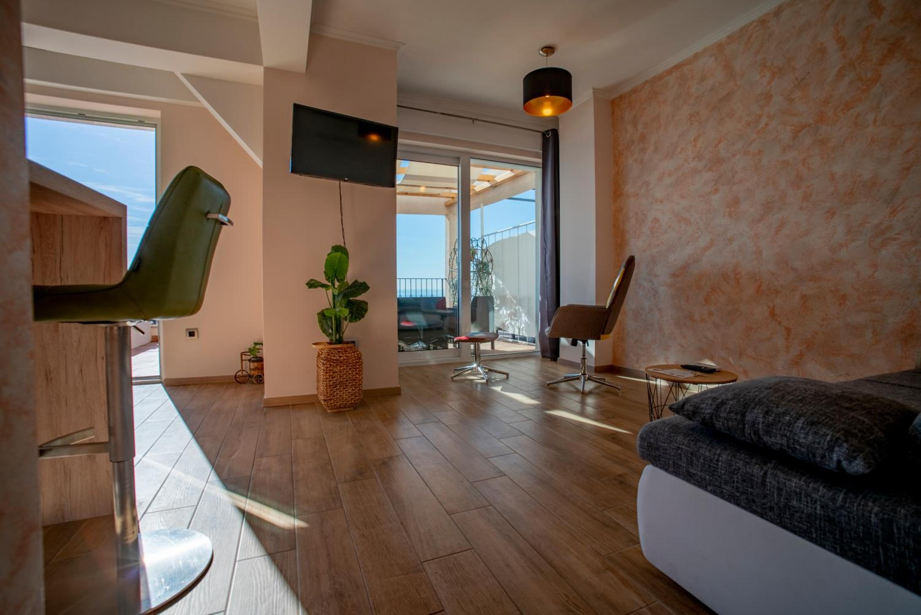One-Bedroom Premium Apartment with Ocean View