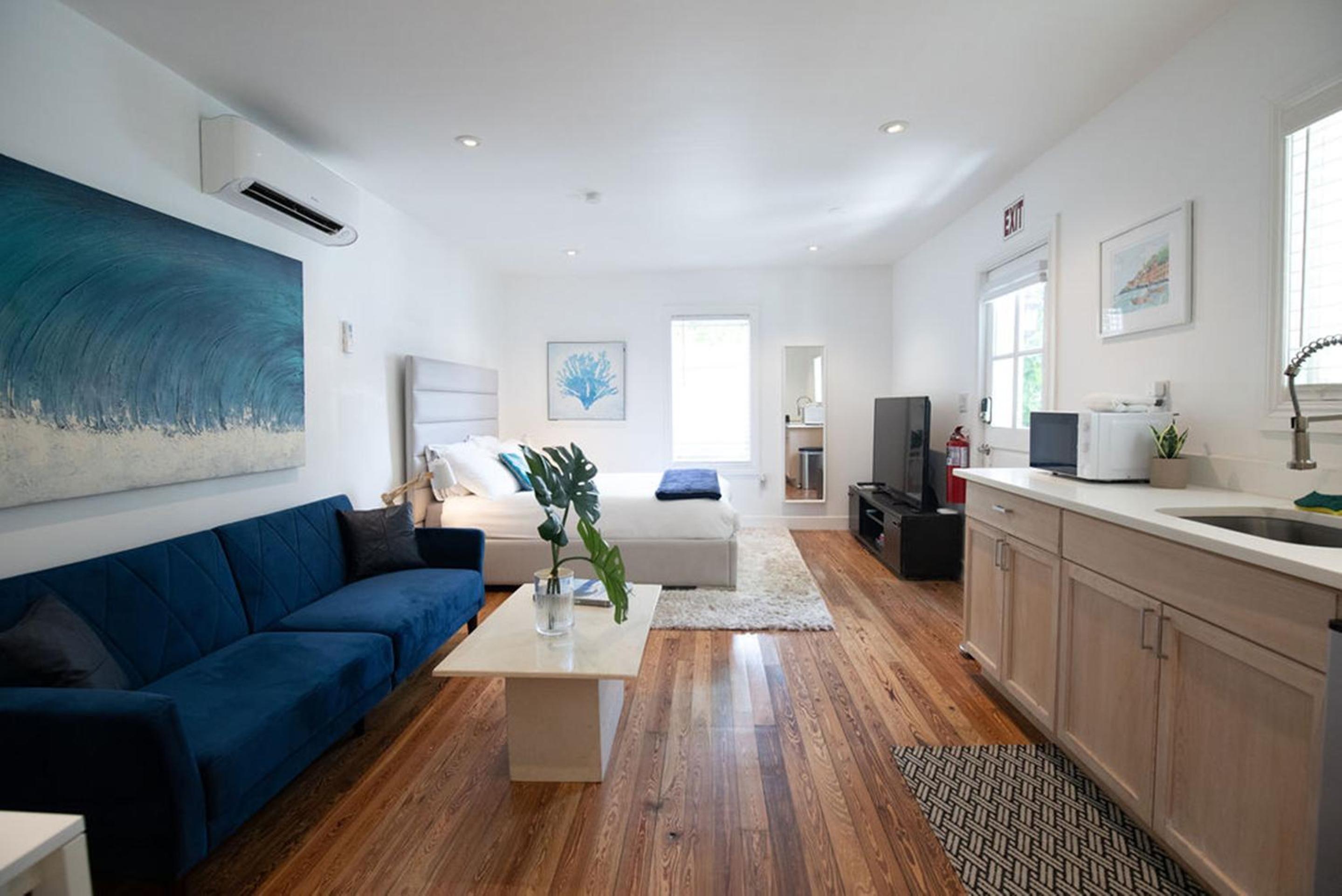 Double Room with Patio photo 3