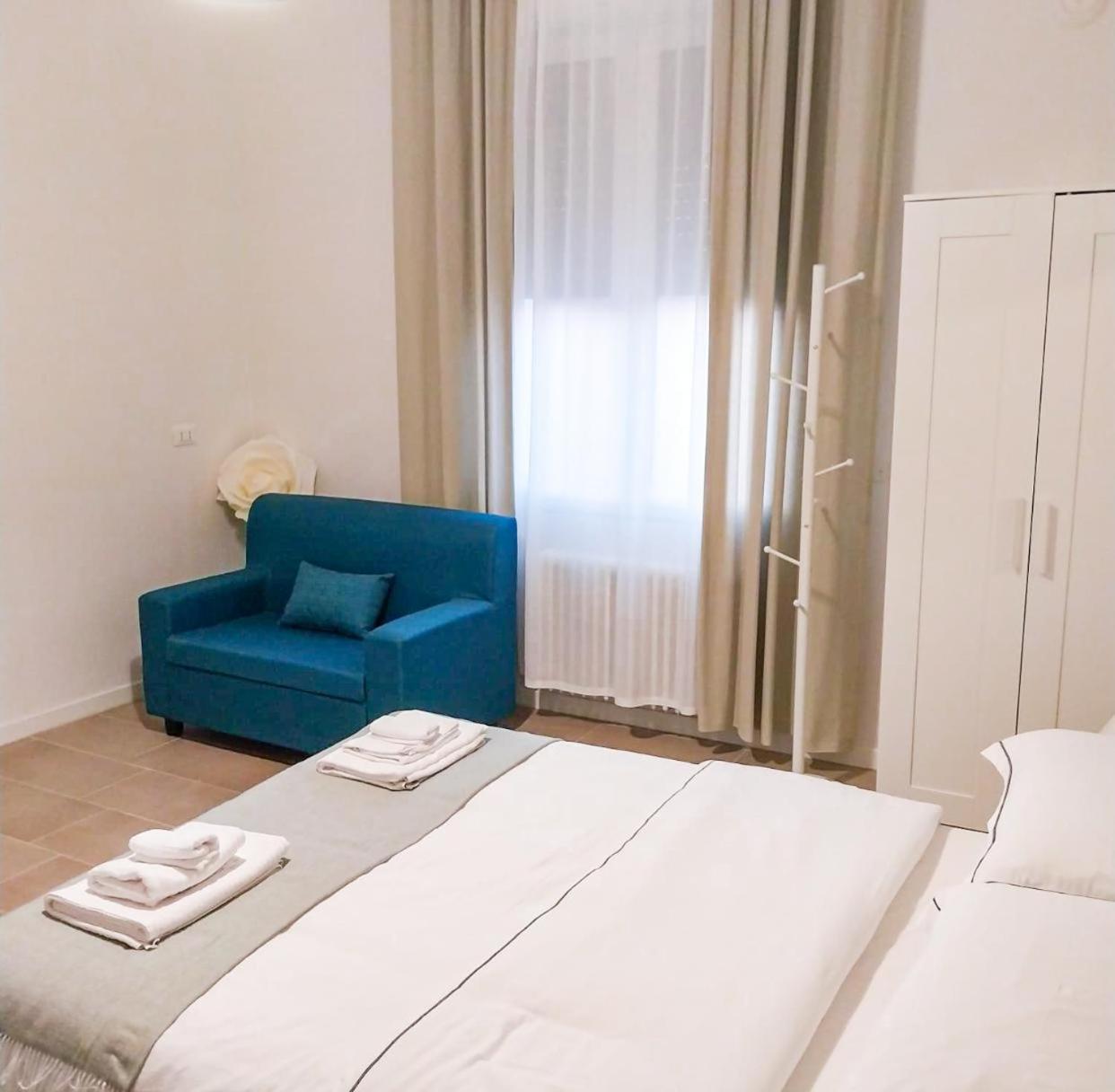 Double Room with Private Bathroom photo 1