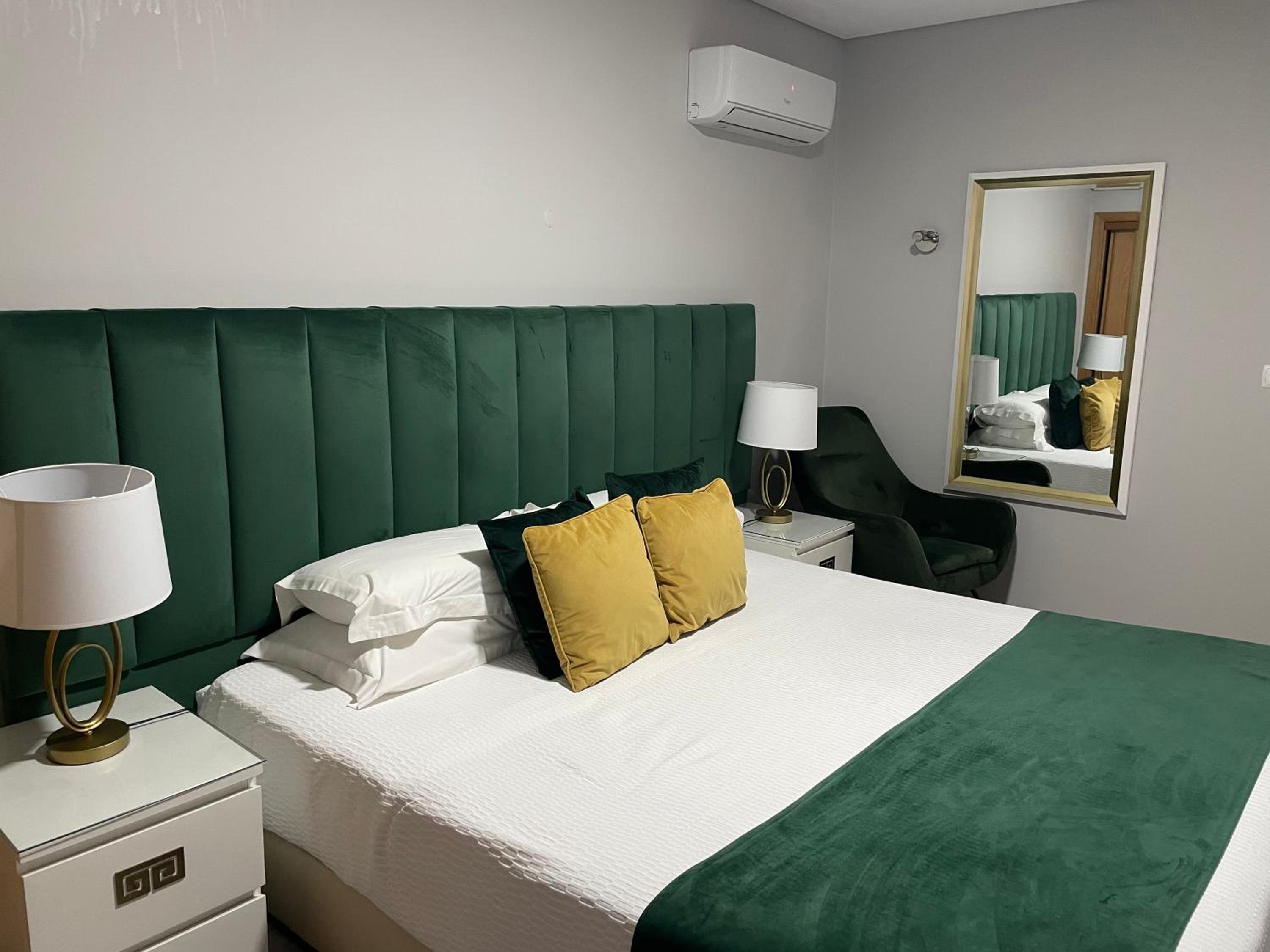 Double Or Twin Room photo 3