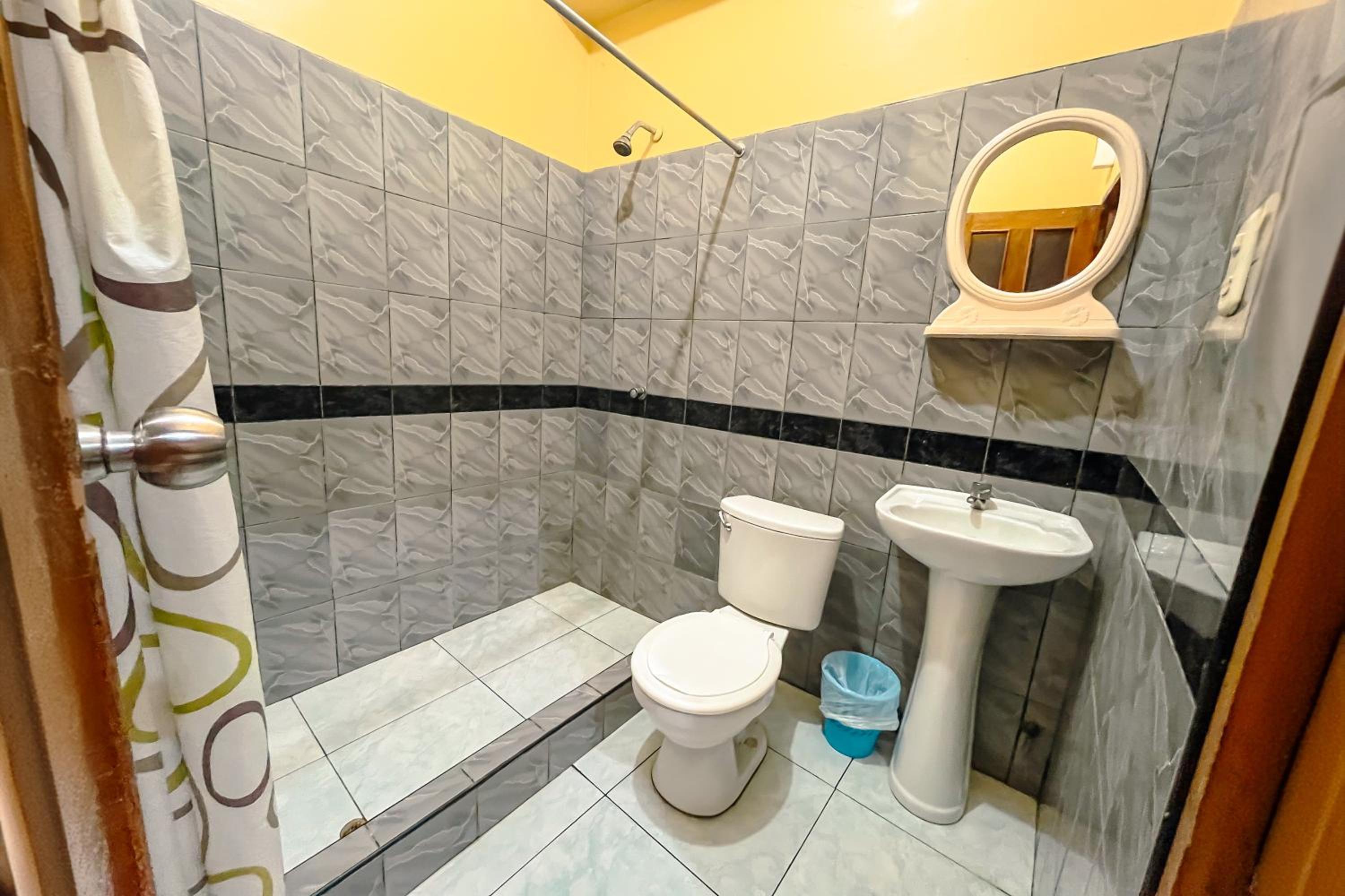 Standard Single Room photo 3