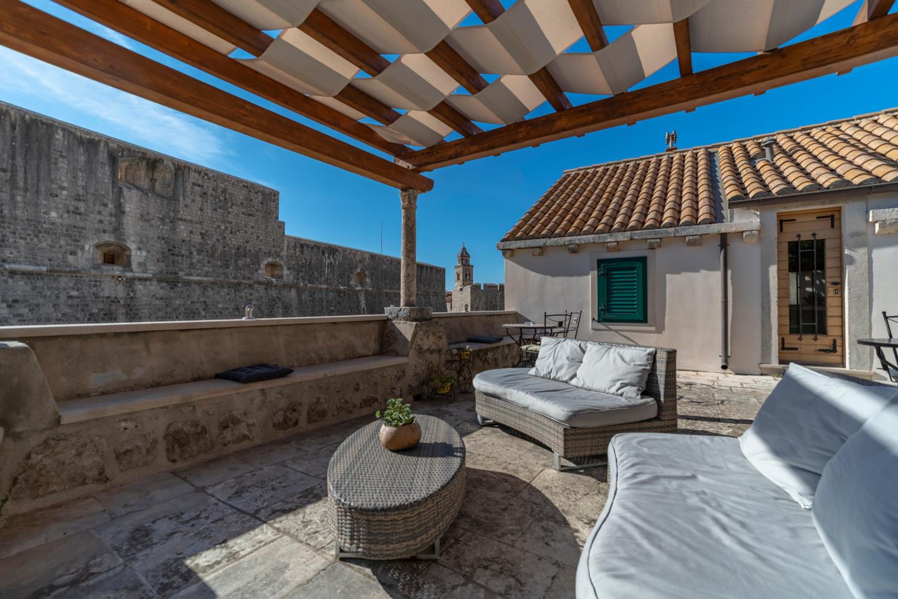Studio with Shared Terrace photo 2