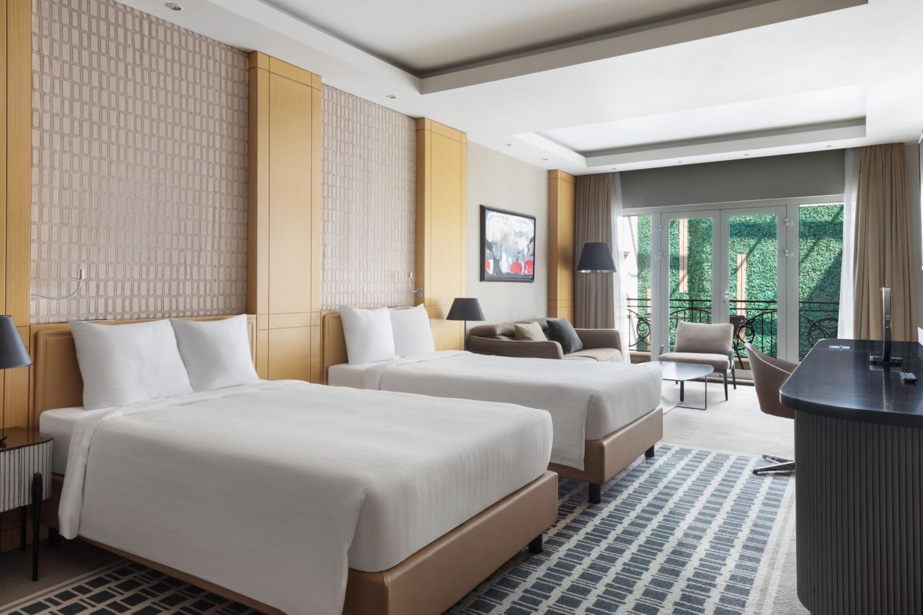 Junior Suite, two double or two twin beds