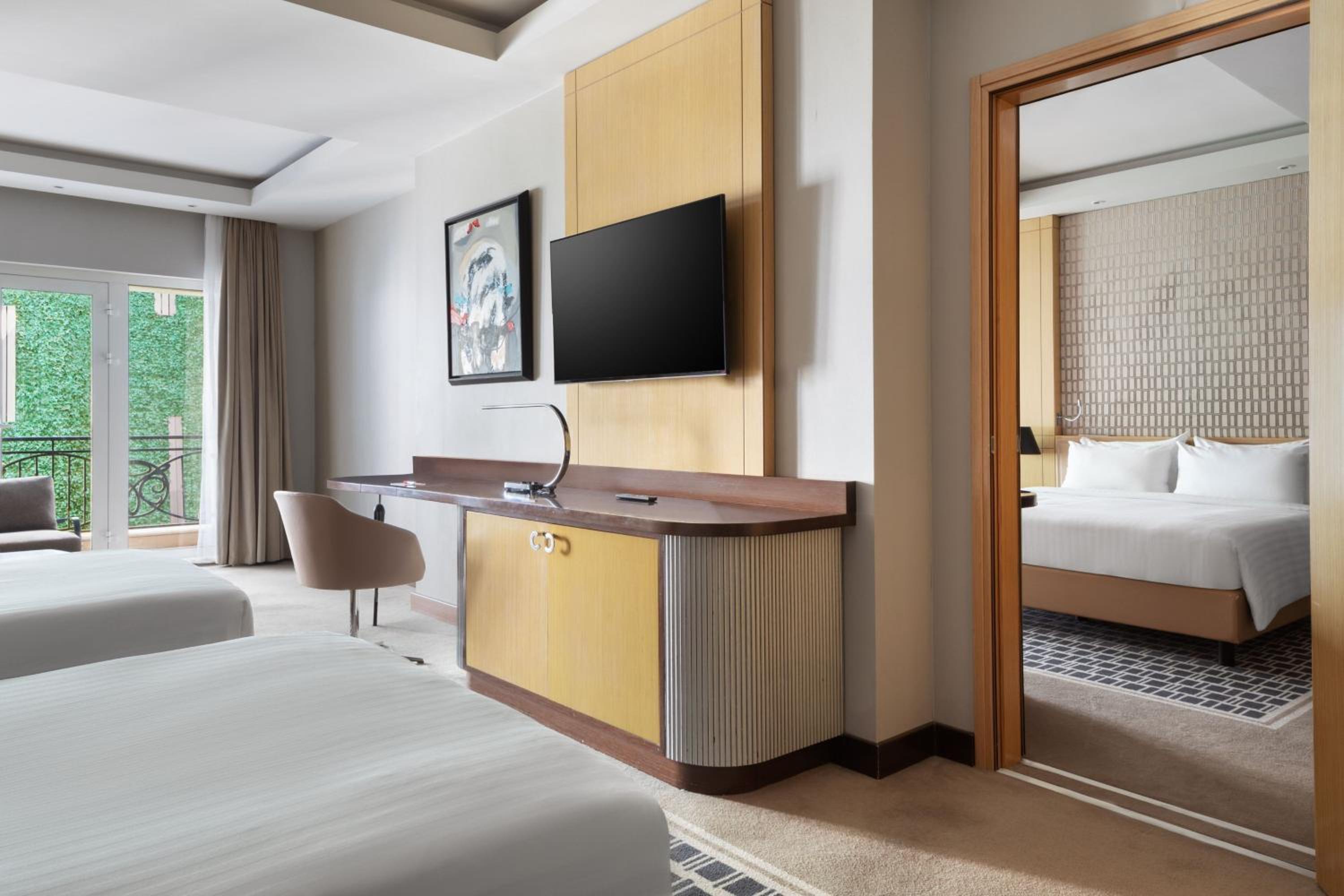 Executive King Room - Executive Lounge Access