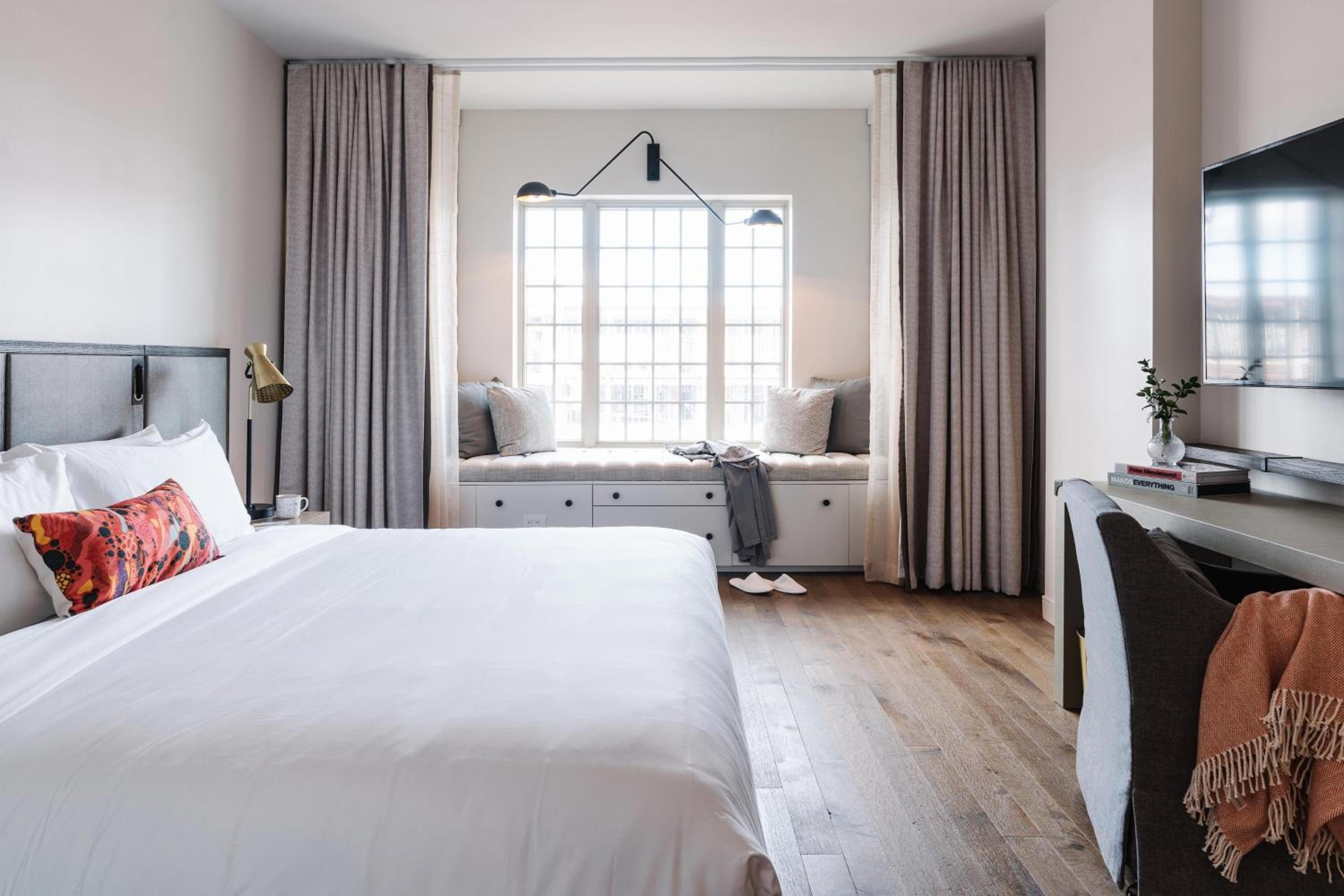 King Room - City View