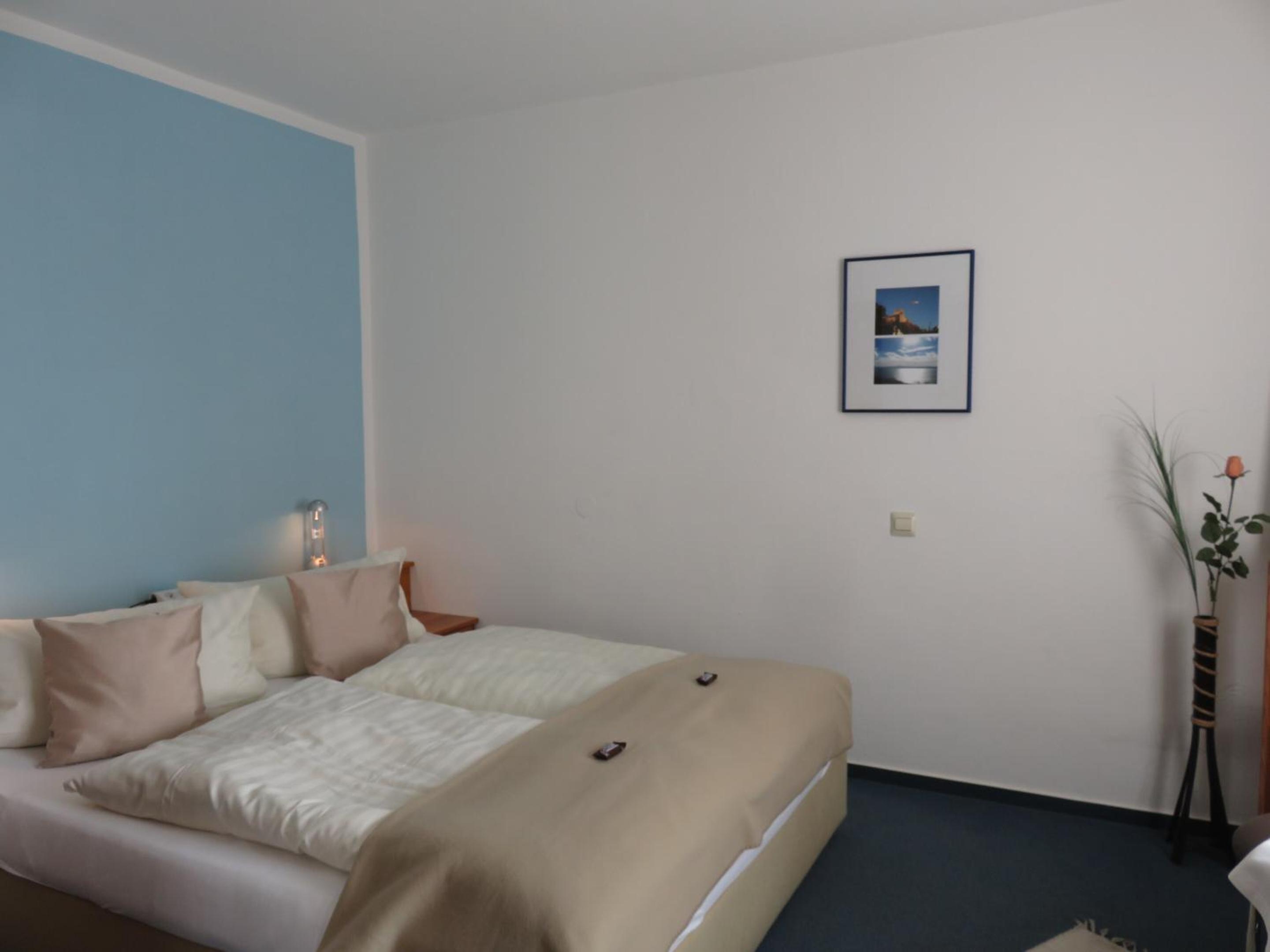 Standard Double Room photo 3