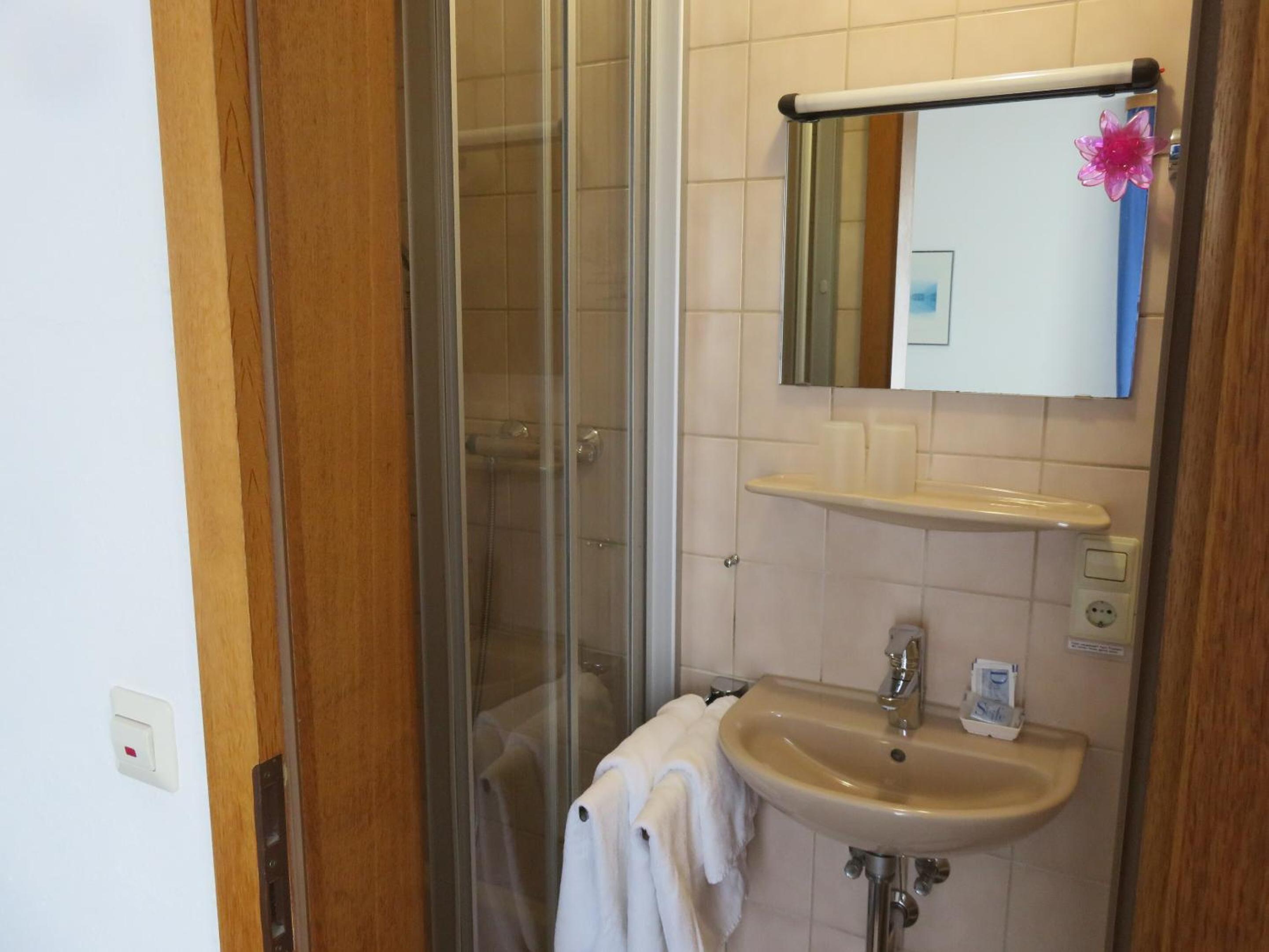 Standard Single Room photo 3