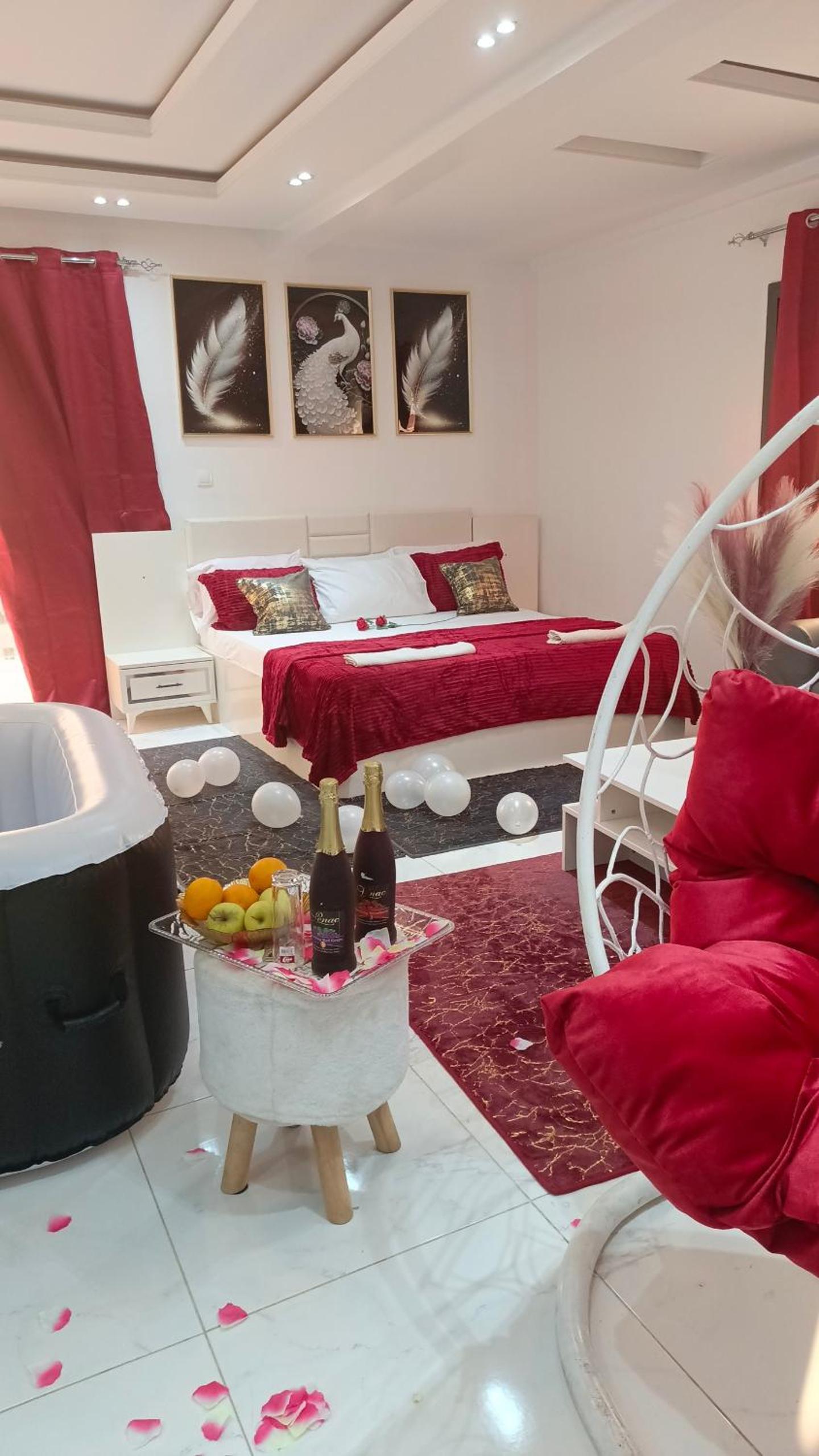 King Room with Spa Bath