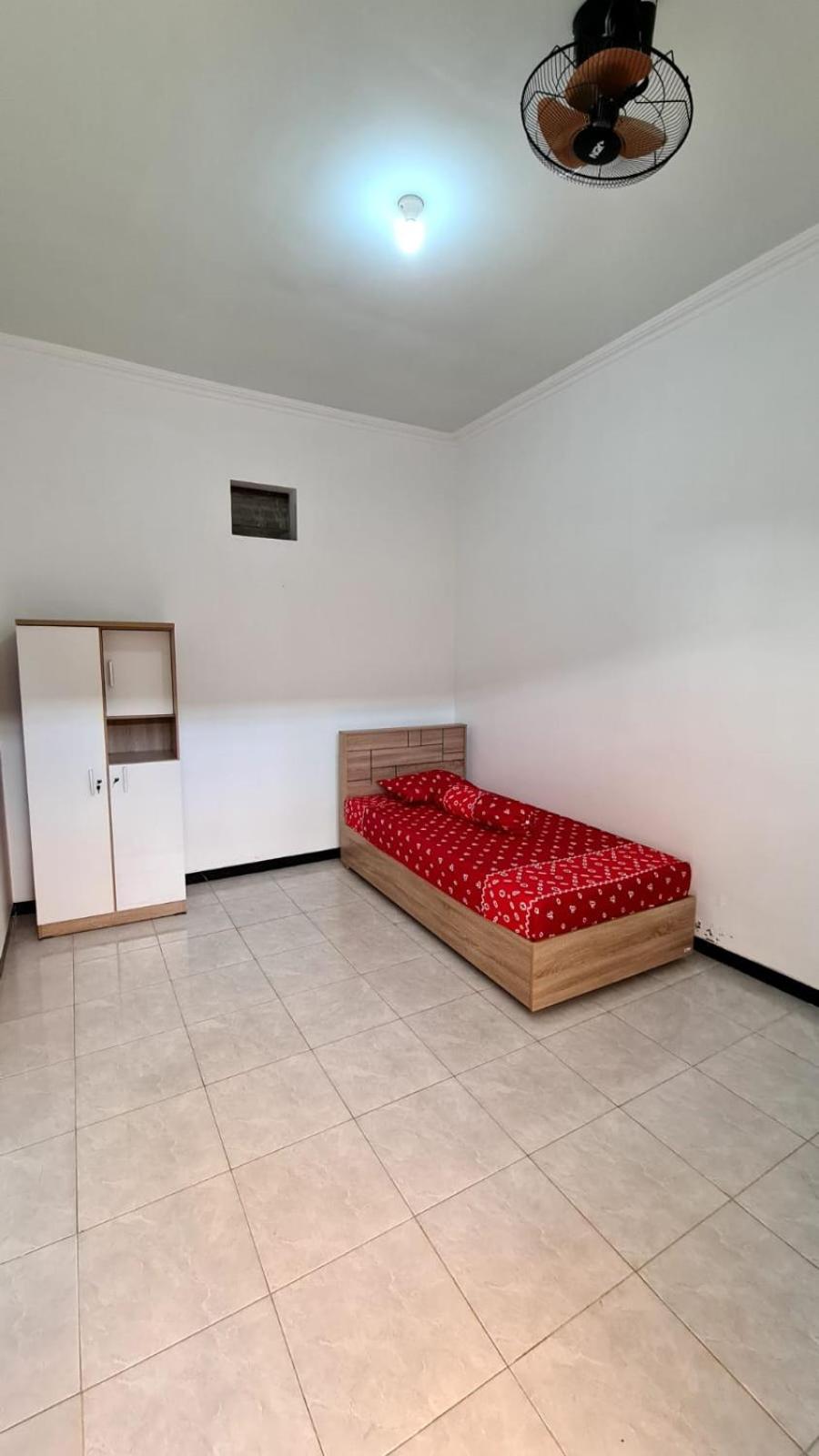Budget Single Room