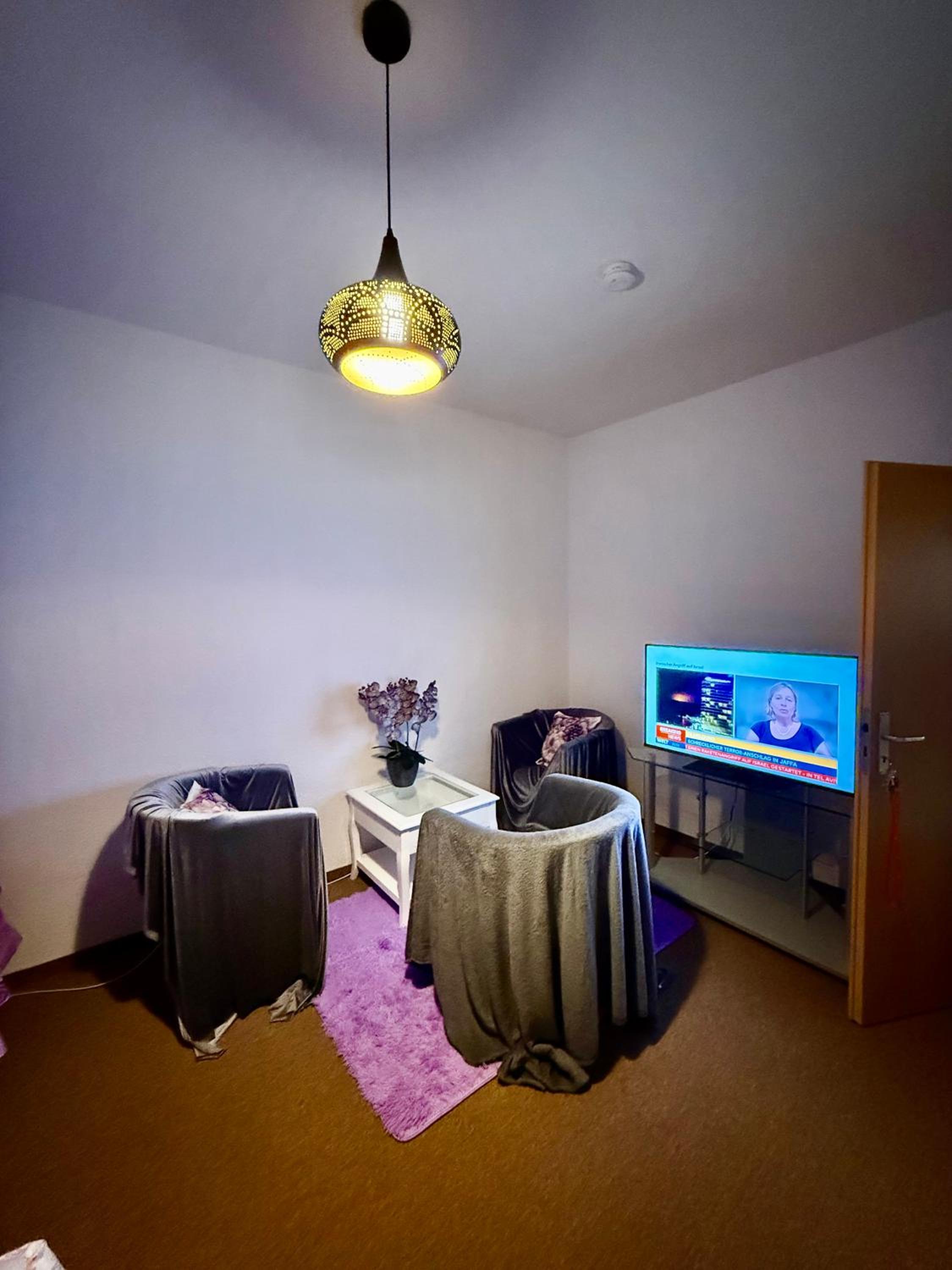 Deluxe Double or Twin Room - Photo 2
