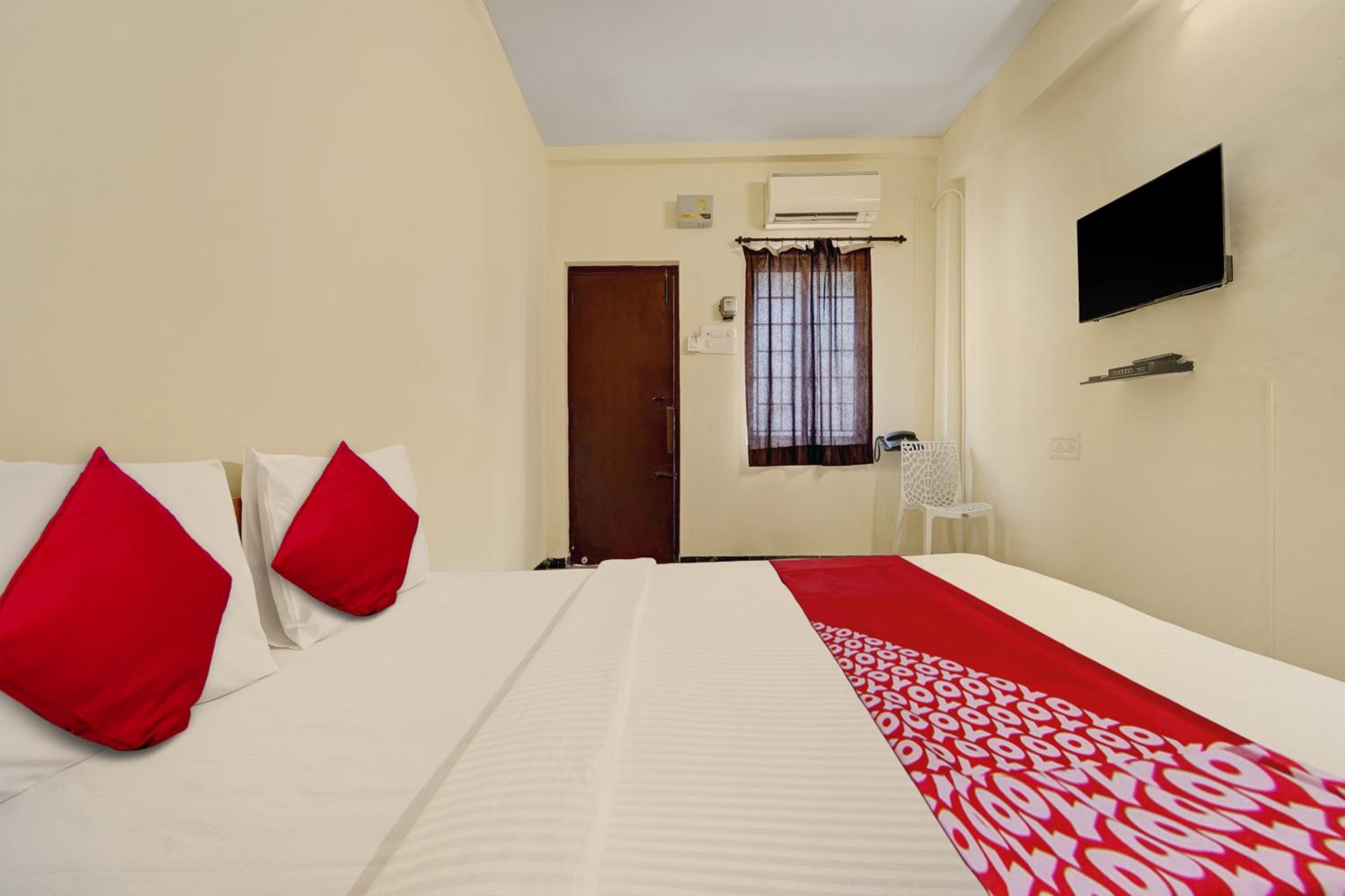 Standard Double Room photo 2