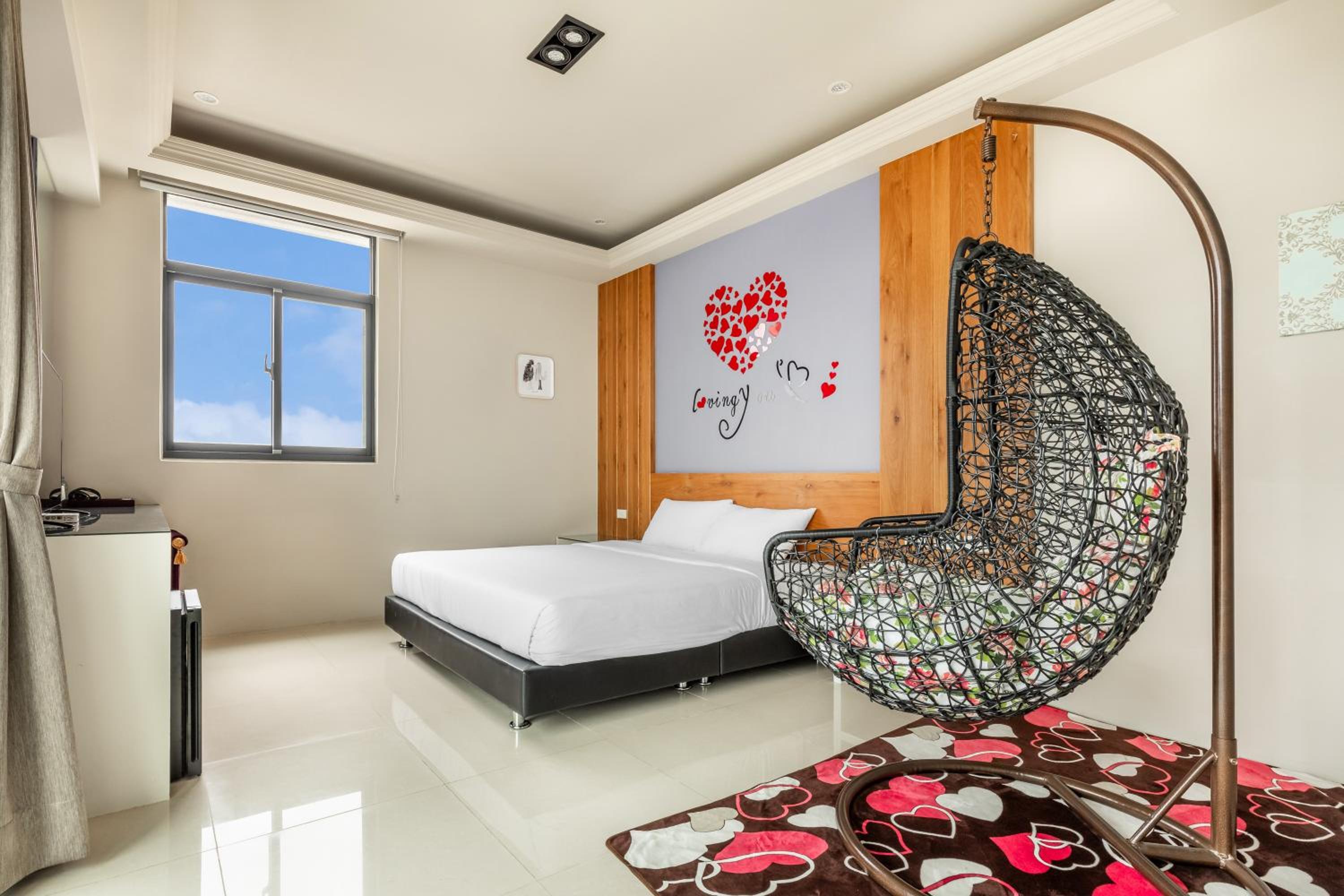 Deluxe Double Room with Balcony photo 1