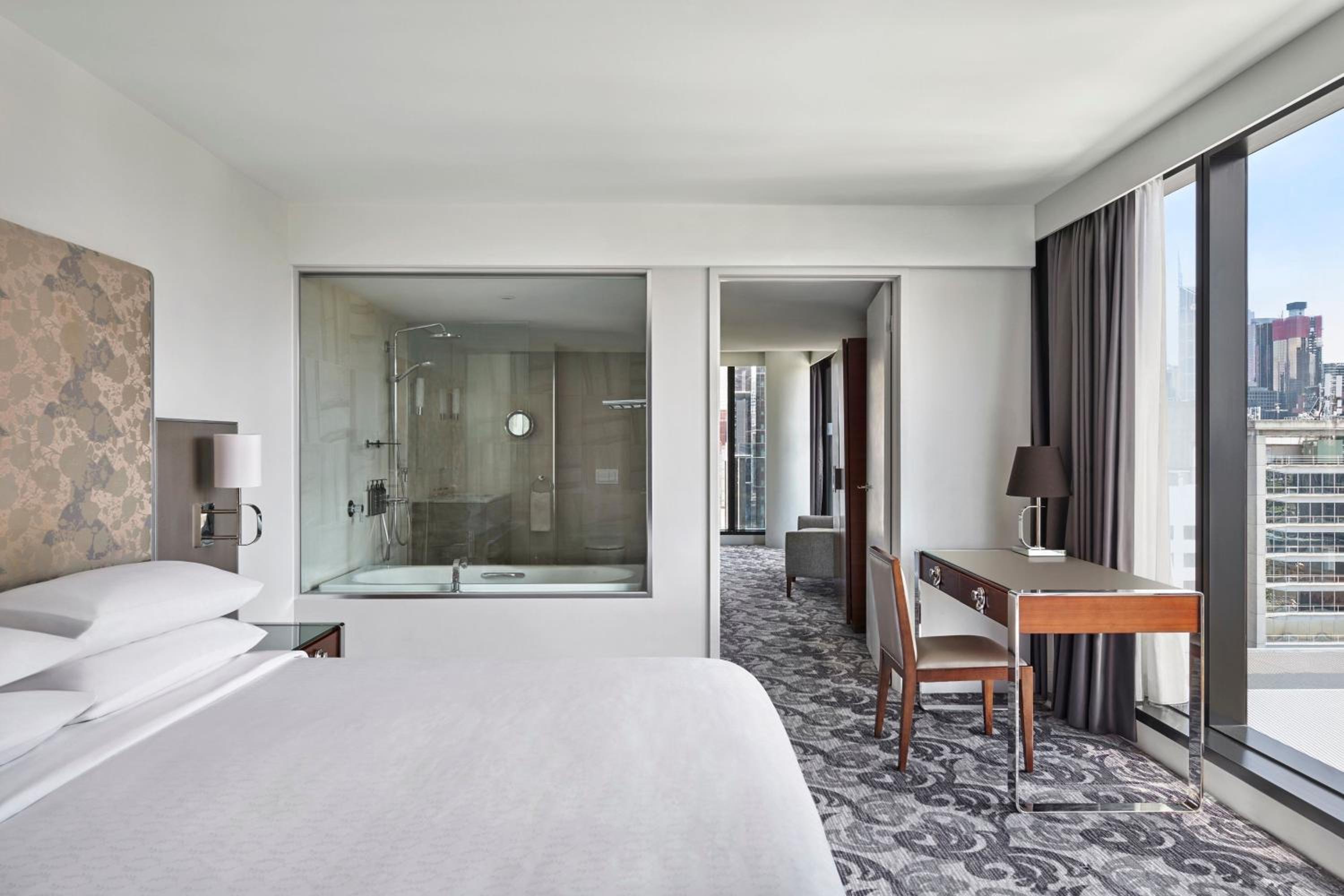 Federation One-Bedroom King Suite with Terrace and City View