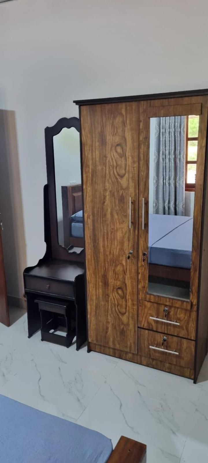 Deluxe Double Room with Bath photo 1