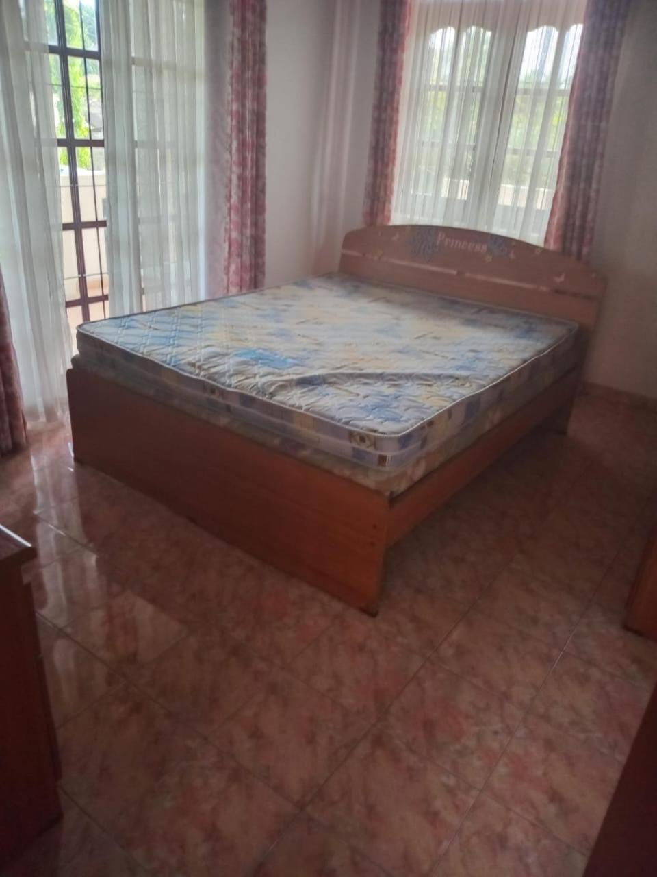 Deluxe Double Room with Bath photo 3