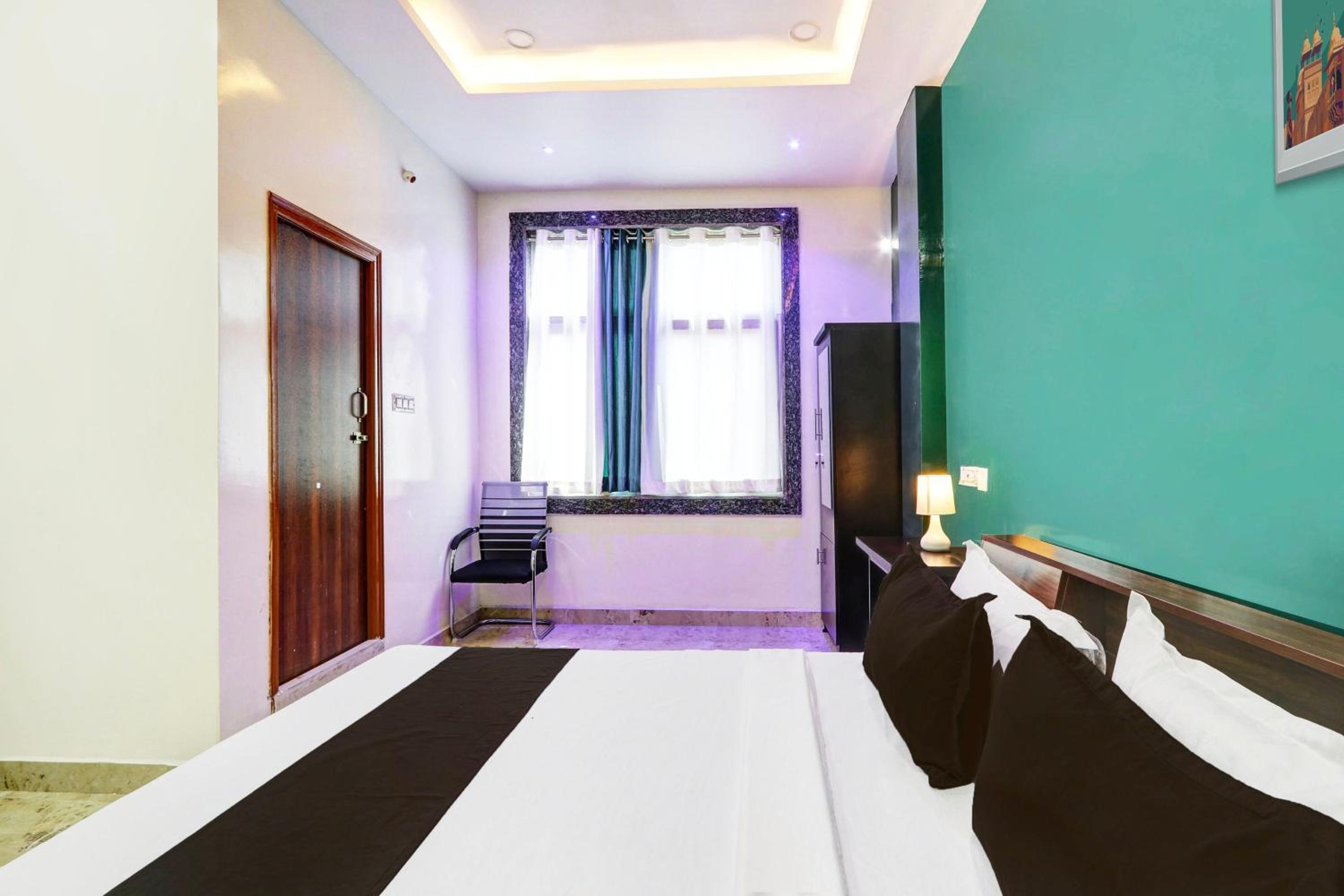 Classic Triple Room