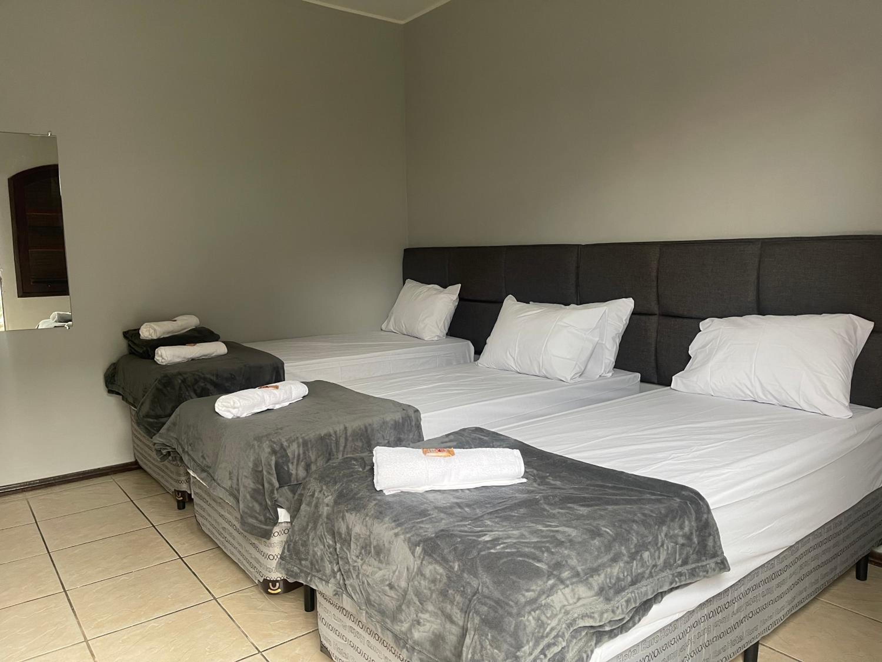 Standard Quadruple Room photo 3