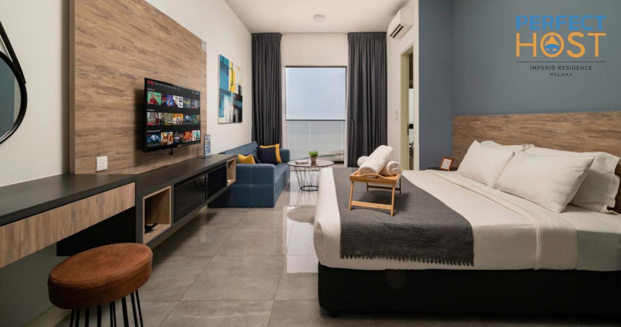 Studio Queen Room with Sea View