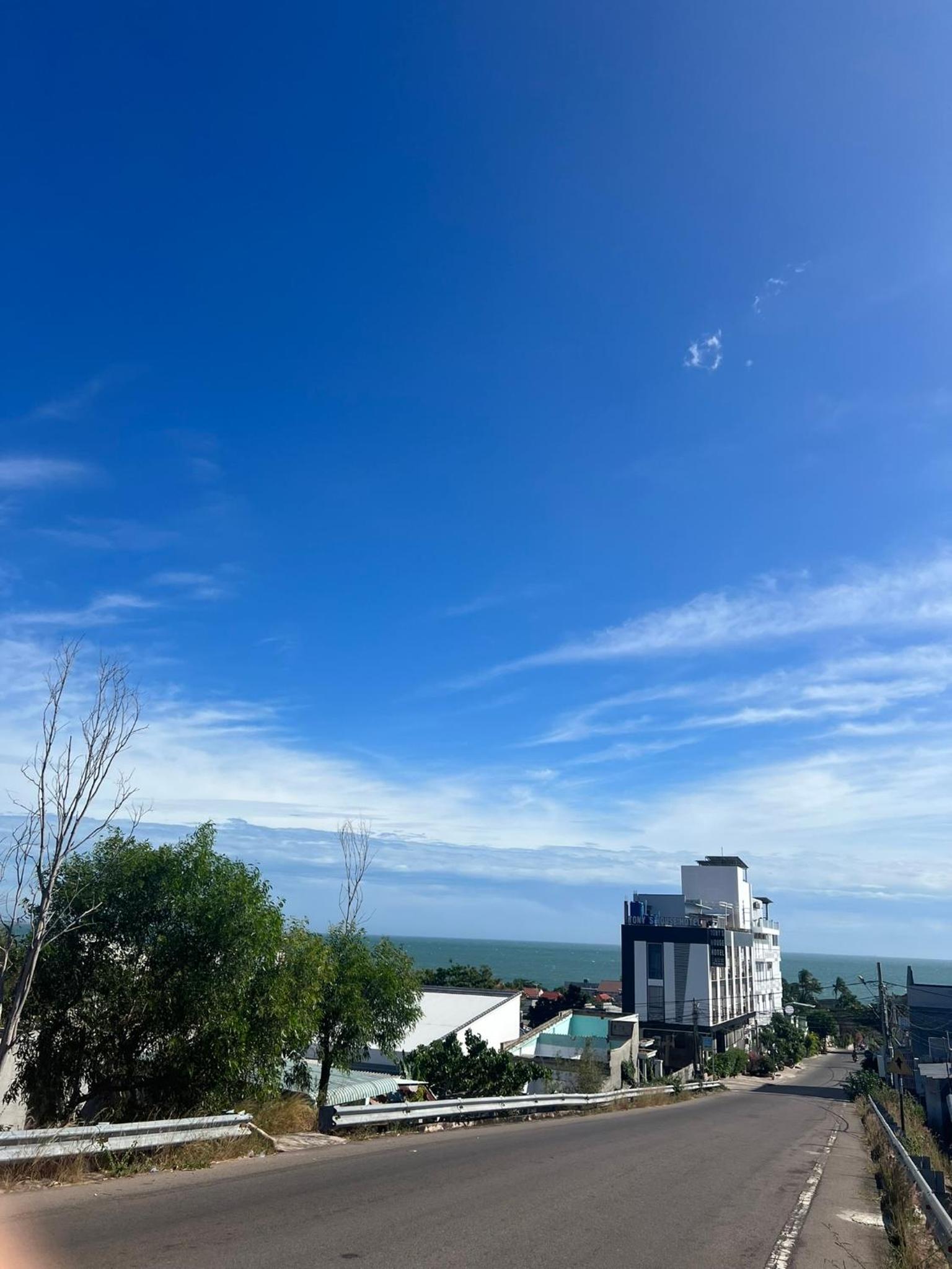 King Room with Sea View - Photo 9