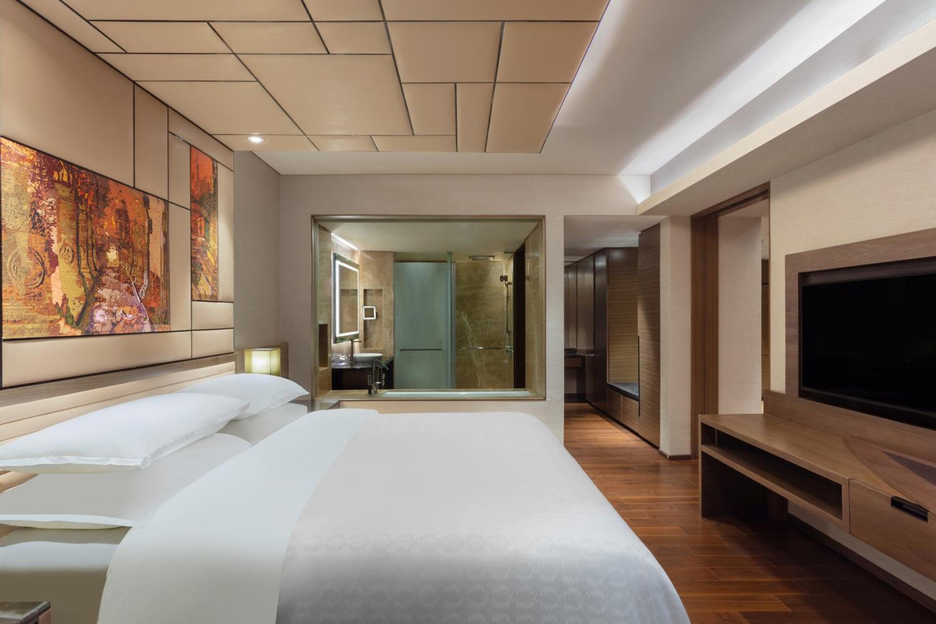 Junior Kitchenette Suite with Club lounge access - Photo 7