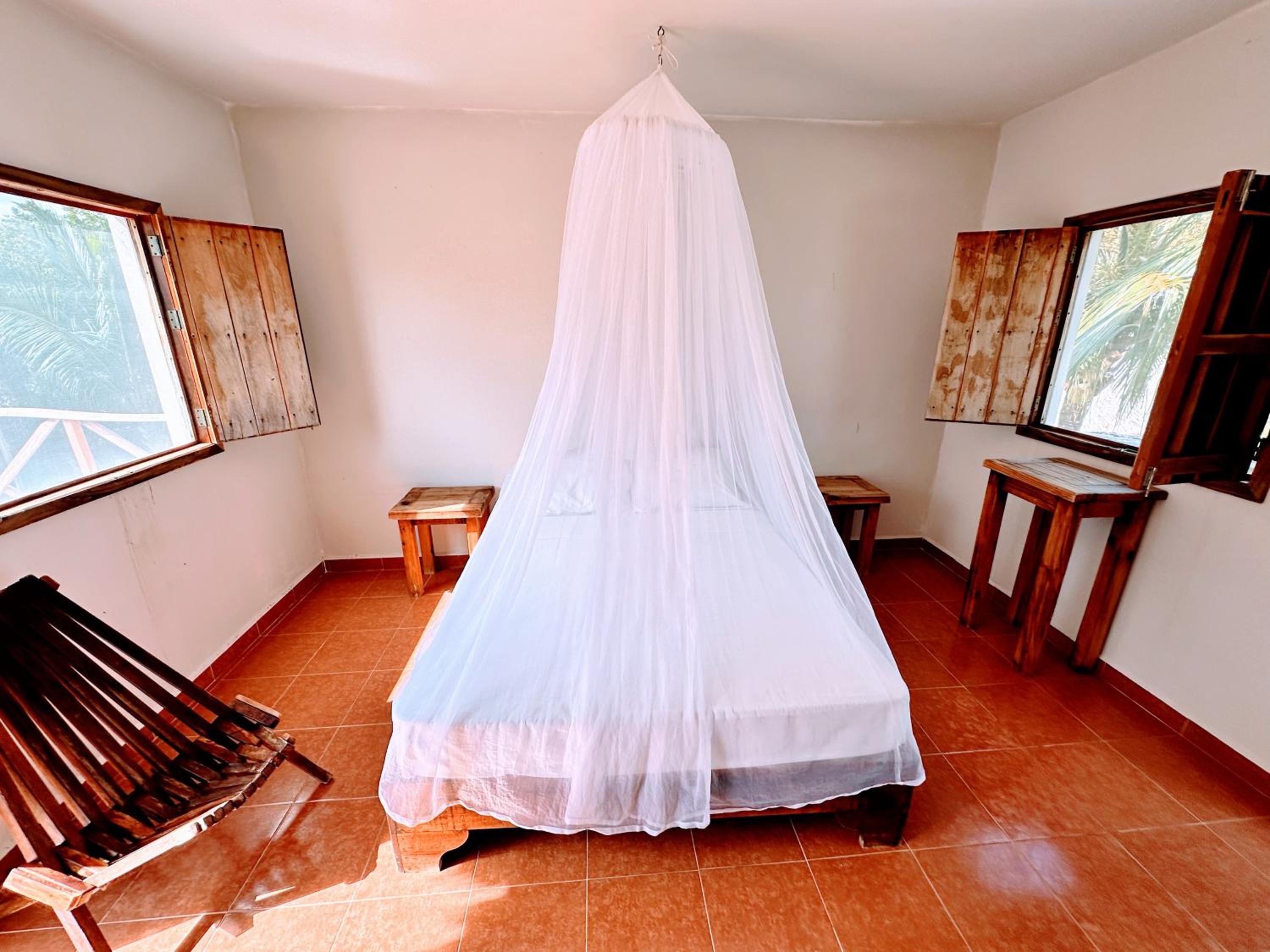 Deluxe Double Room with Side Sea View photo 1