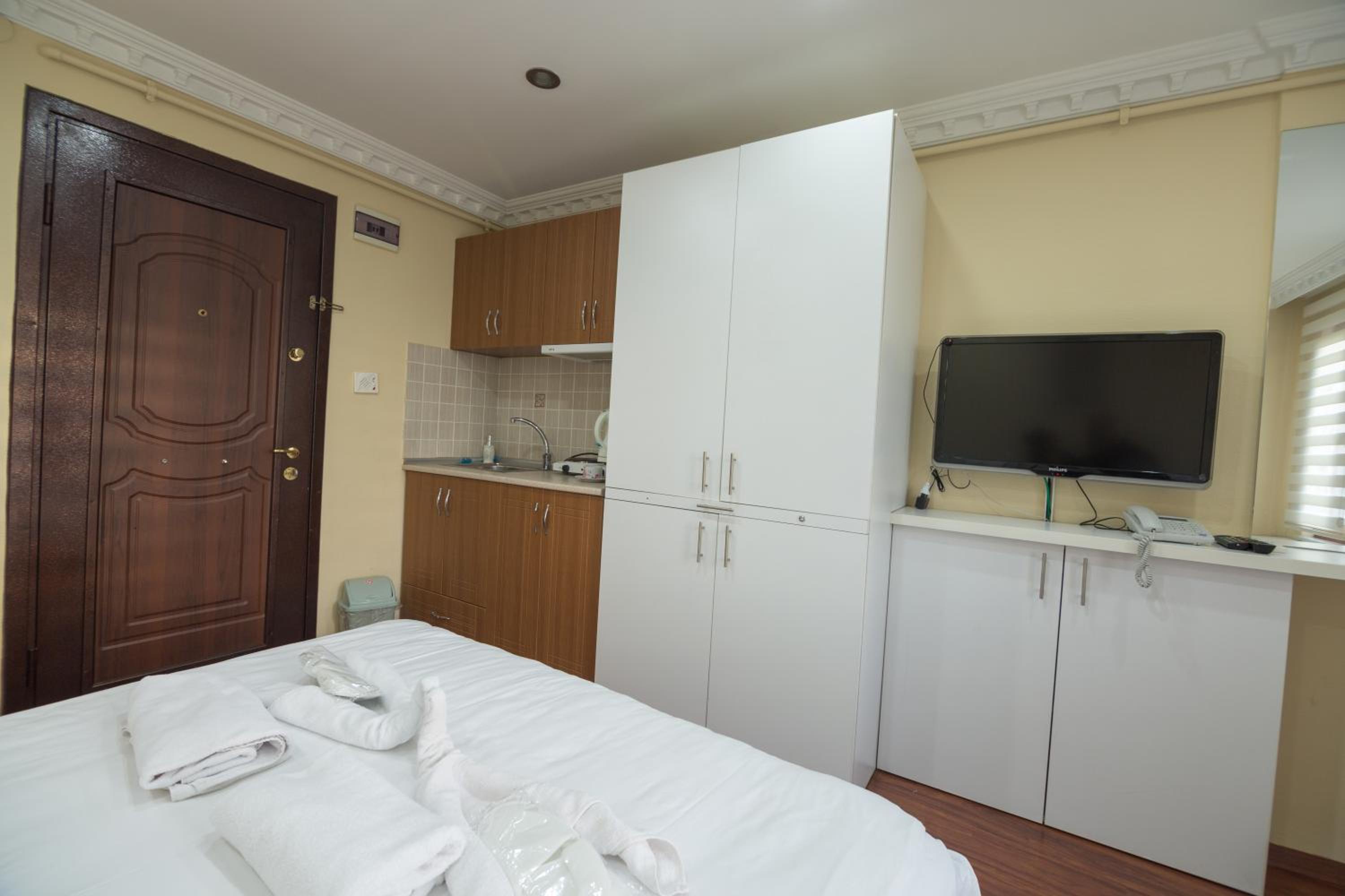 Standard Triple Room photo 1